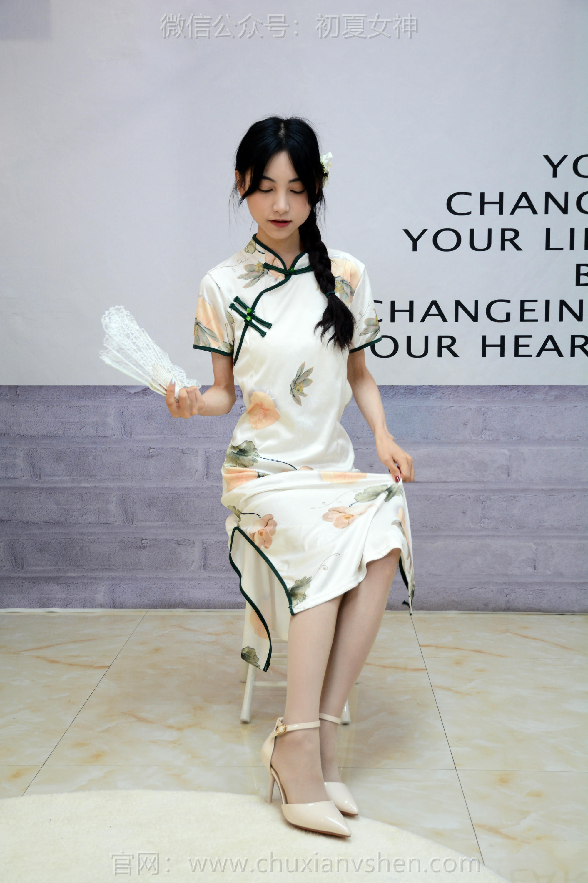 初夏女神 NO.264 柒柒~《沉鱼落雁》旗袍是展现女性魅力最佳选择 [110P1V 4.17 GB]_第1集