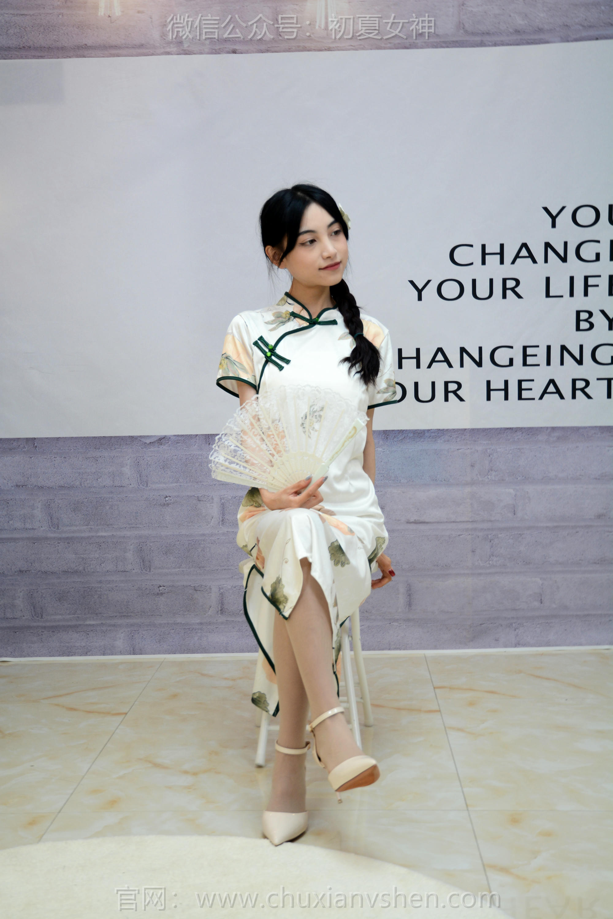 初夏女神 NO.264 柒柒~《沉鱼落雁》旗袍是展现女性魅力最佳选择 [110P1V 4.17 GB]_第2集