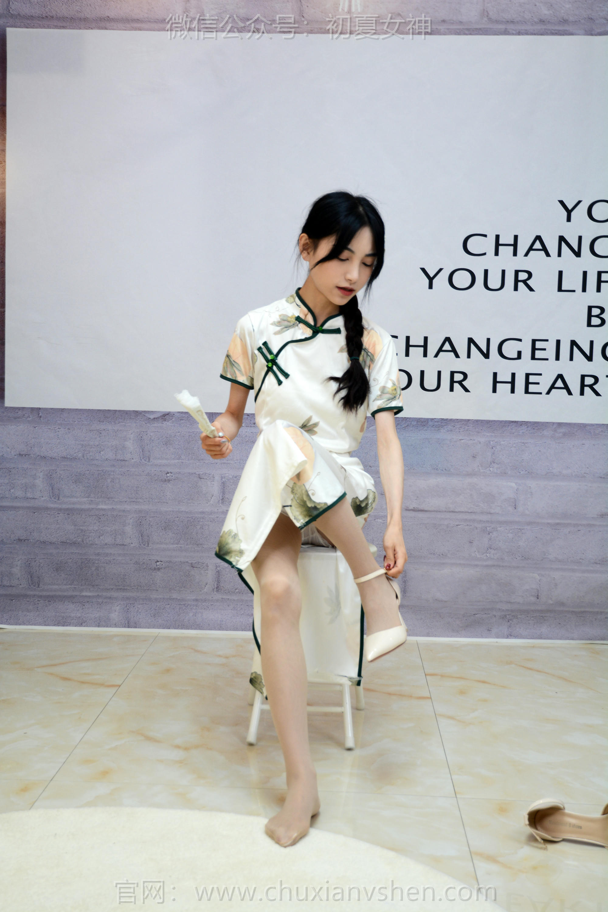 初夏女神 NO.264 柒柒~《沉鱼落雁》旗袍是展现女性魅力最佳选择 [110P1V 4.17 GB]_第2集