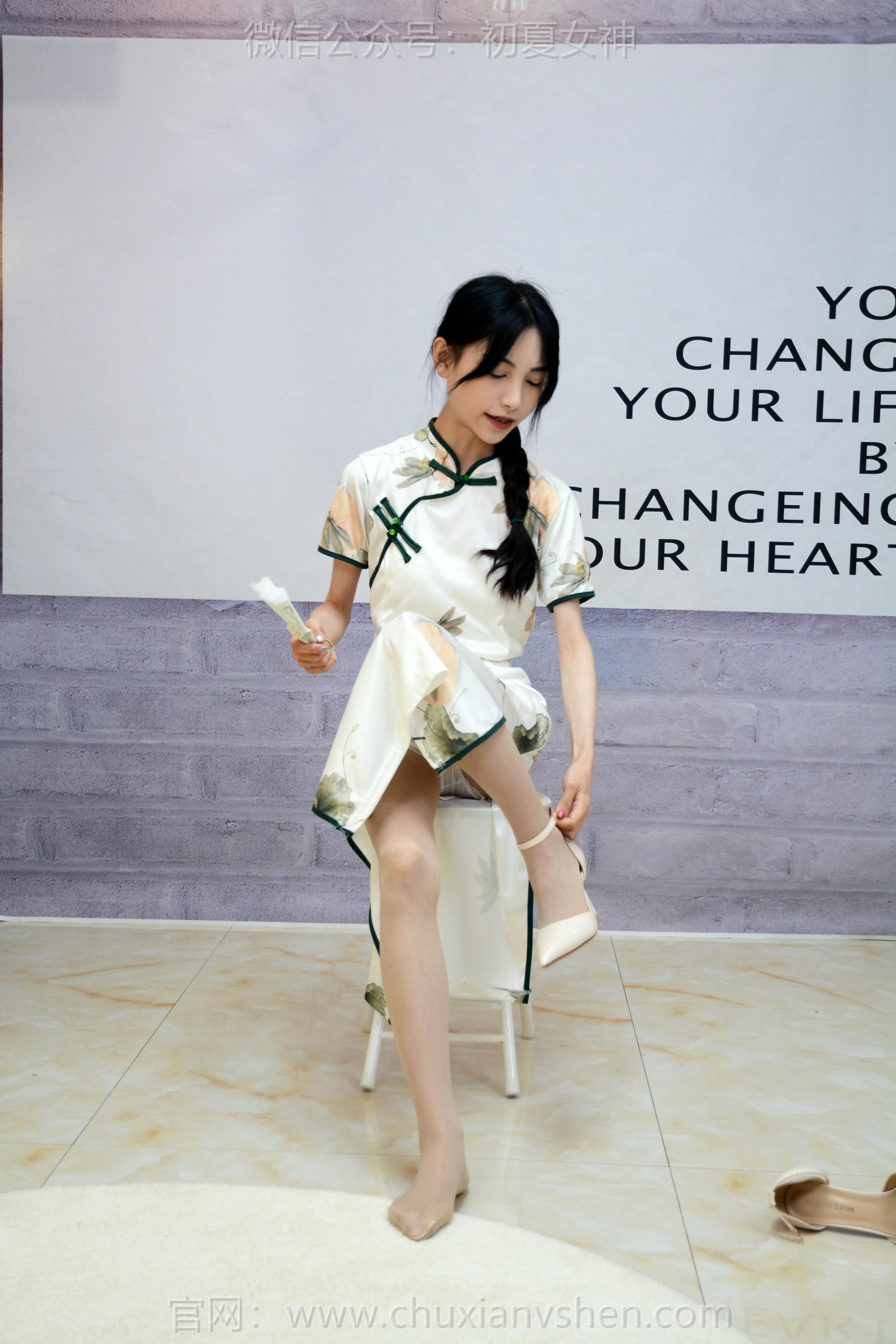 初夏女神 NO.264 柒柒~《沉鱼落雁》旗袍是展现女性魅力最佳选择 [110P1V 4.17 GB]_第2集