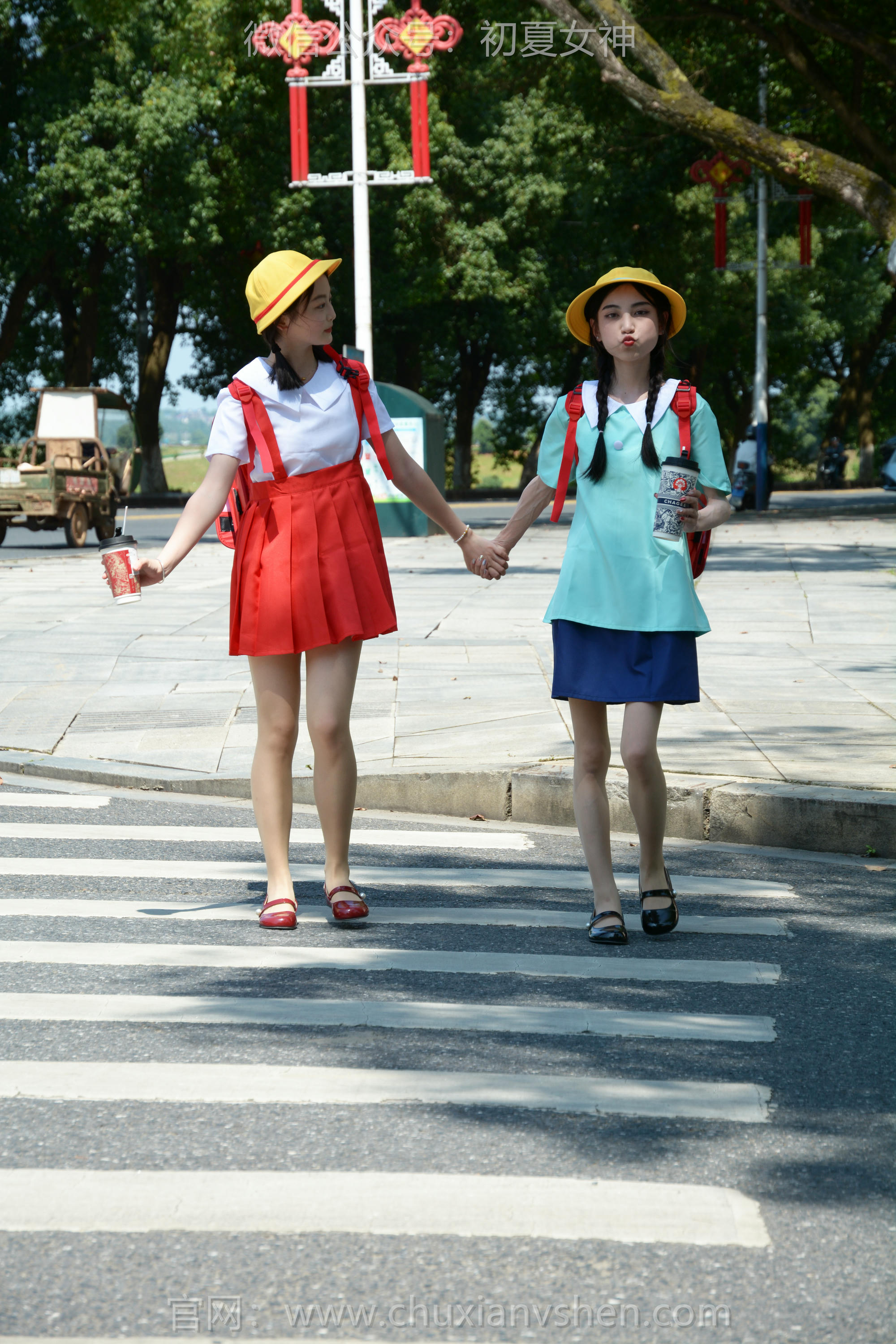 初夏女神 NO.265 柒柒、双双~《丸子vs小玉》大家的童年有她们吗 [140P1V 5.94 GB]_第6集