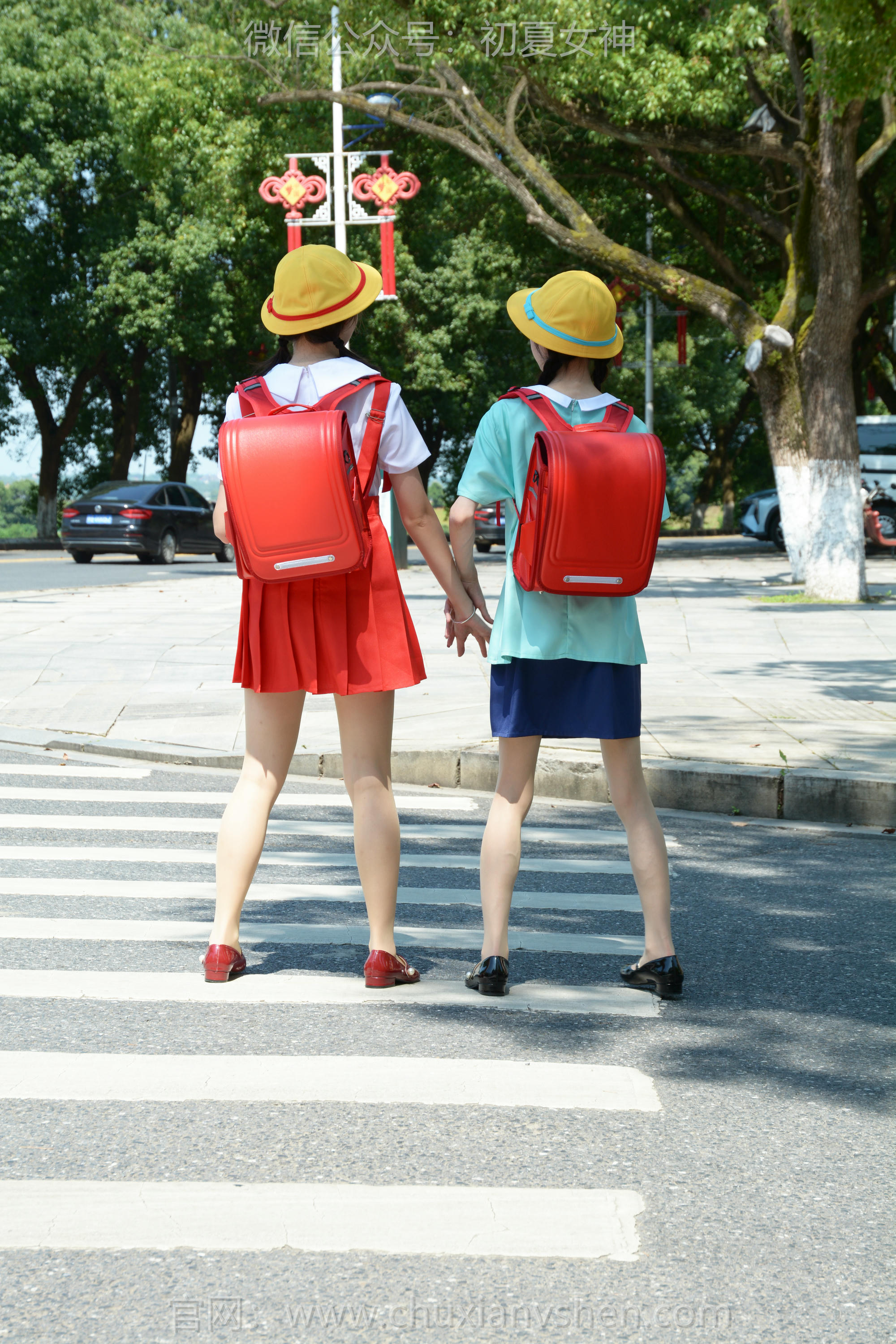 初夏女神 NO.265 柒柒、双双~《丸子vs小玉》大家的童年有她们吗 [140P1V 5.94 GB]_第6集