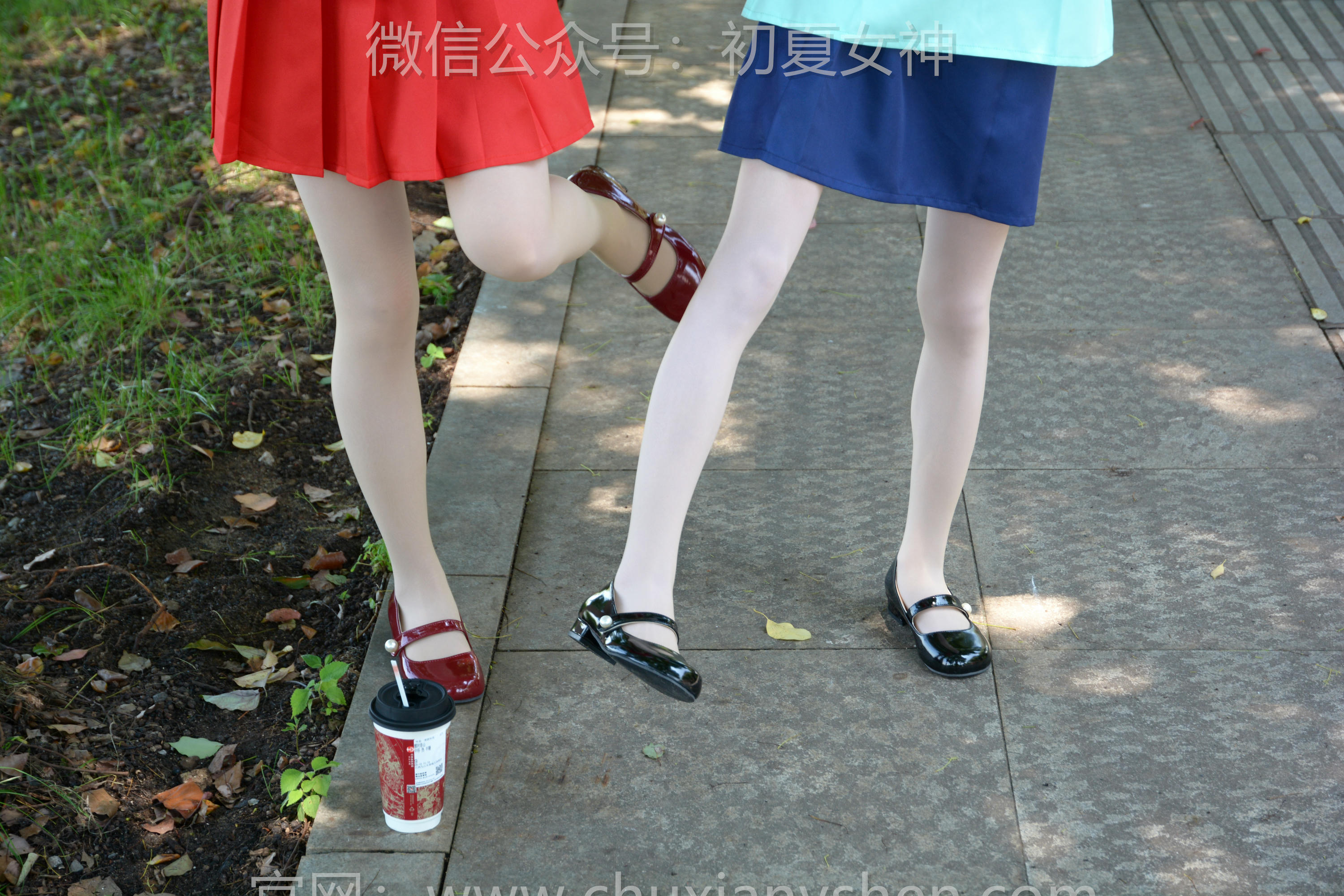 初夏女神 NO.265 柒柒、双双~《丸子vs小玉》大家的童年有她们吗 [140P1V 5.94 GB]_第1集