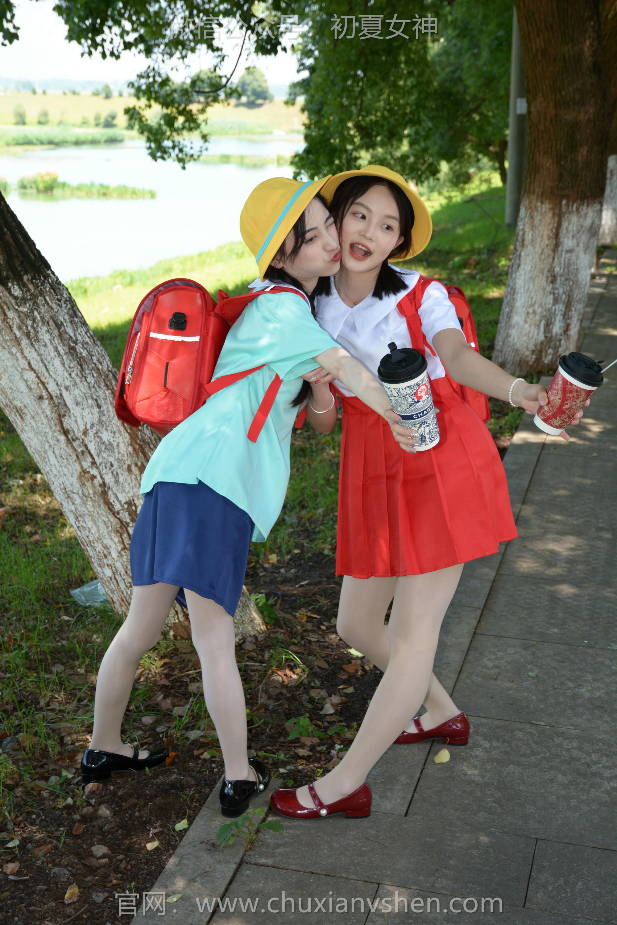 初夏女神 NO.265 柒柒、双双~《丸子vs小玉》大家的童年有她们吗 [140P1V 5.94 GB]_第2集