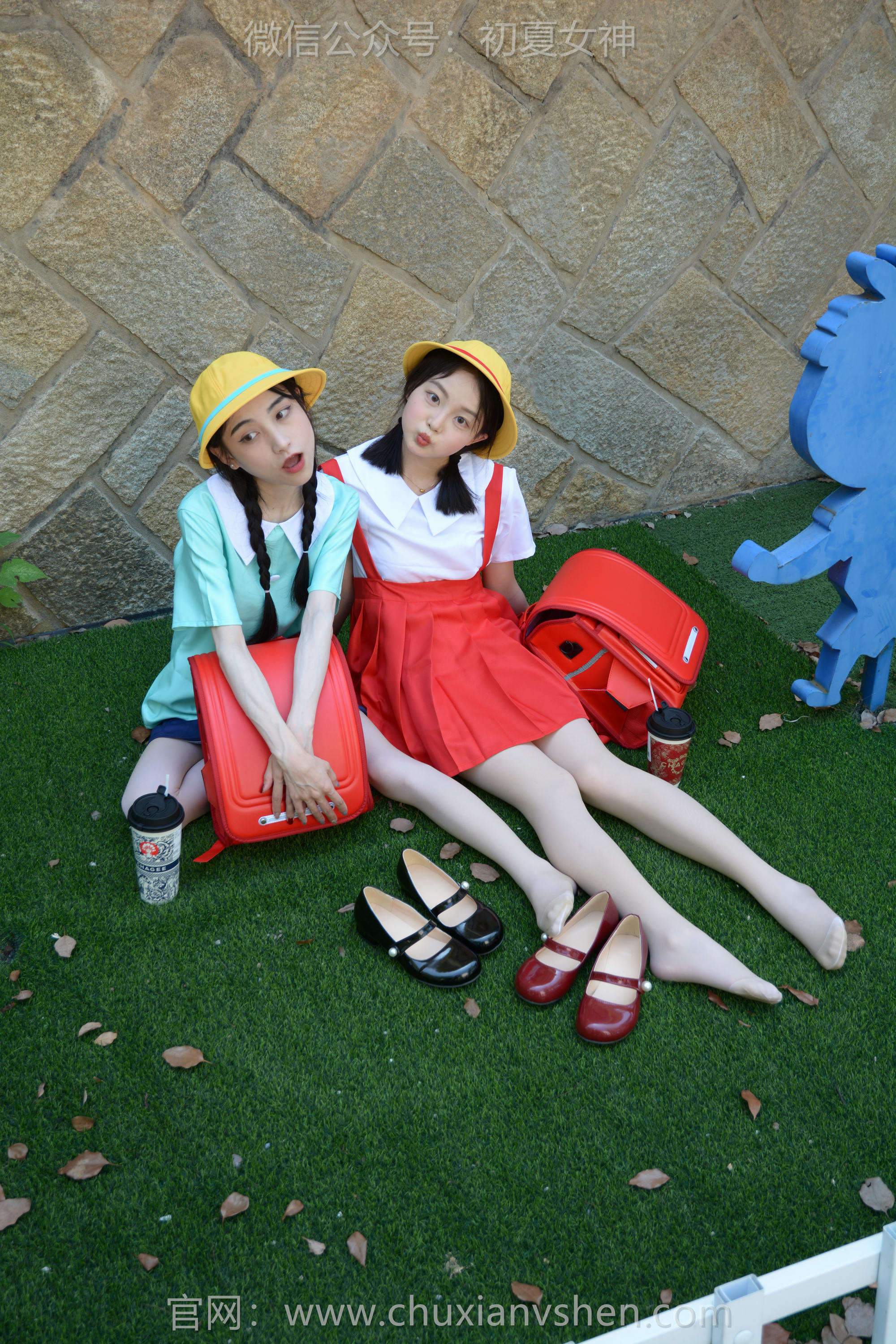 初夏女神 NO.265 柒柒、双双~《丸子vs小玉》大家的童年有她们吗 [140P1V 5.94 GB]_第3集