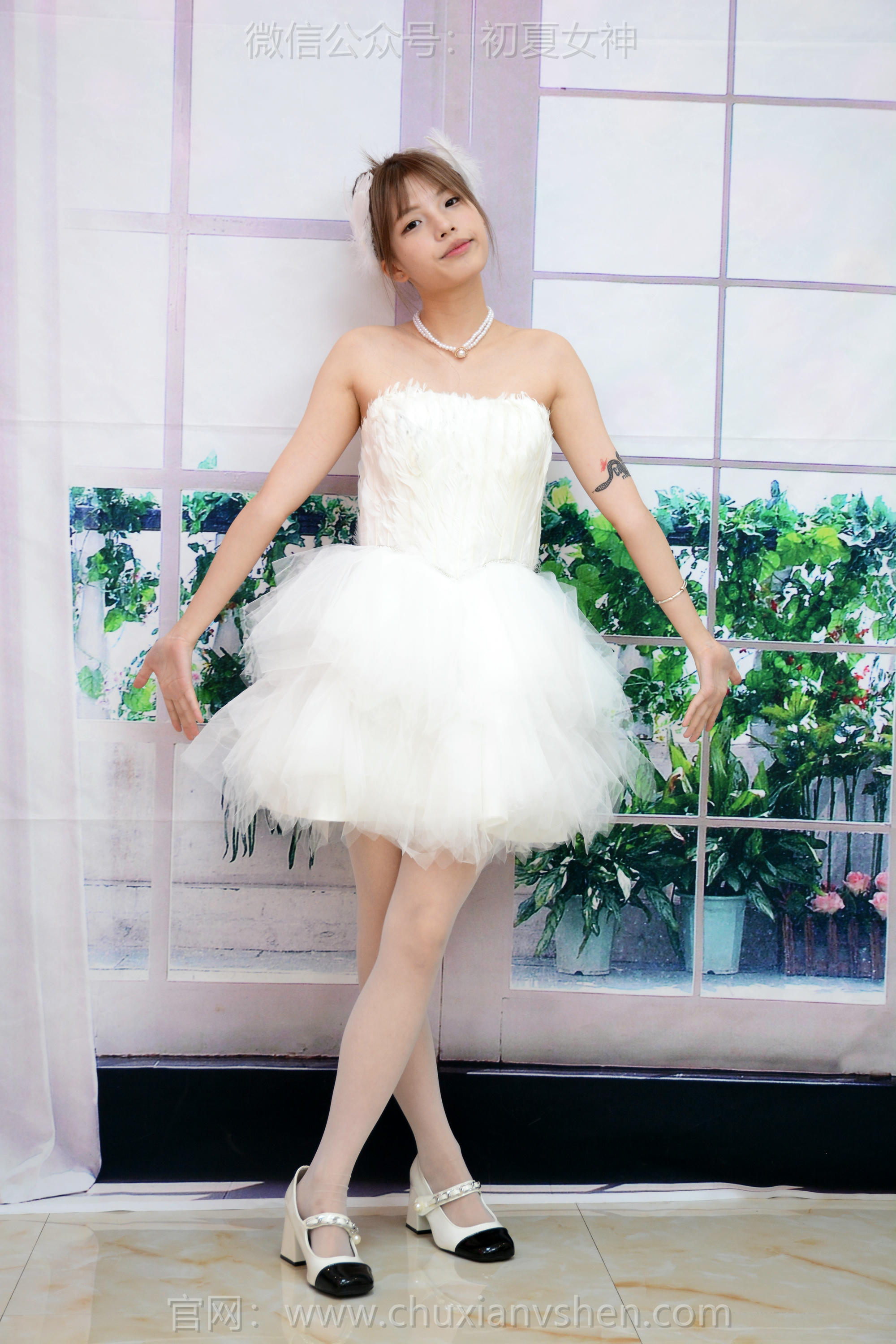 初夏女神 NO.268 番茄~【隐形翅膀】带上翅膀就是天使，没有翅膀就是婚纱 [100P1V 4.05 GB]_第1集