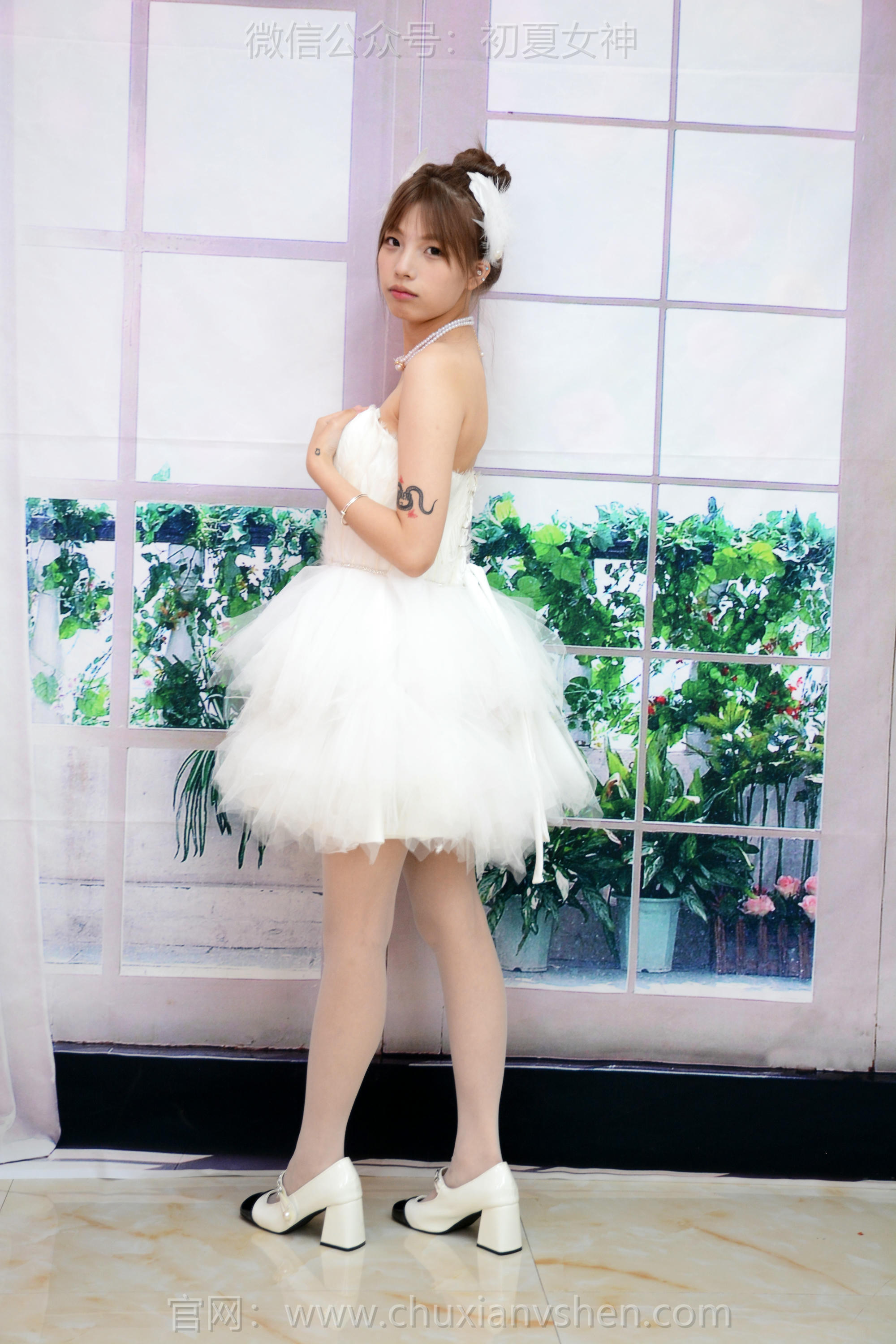 初夏女神 NO.268 番茄~【隐形翅膀】带上翅膀就是天使，没有翅膀就是婚纱 [100P1V 4.05 GB]_第1集