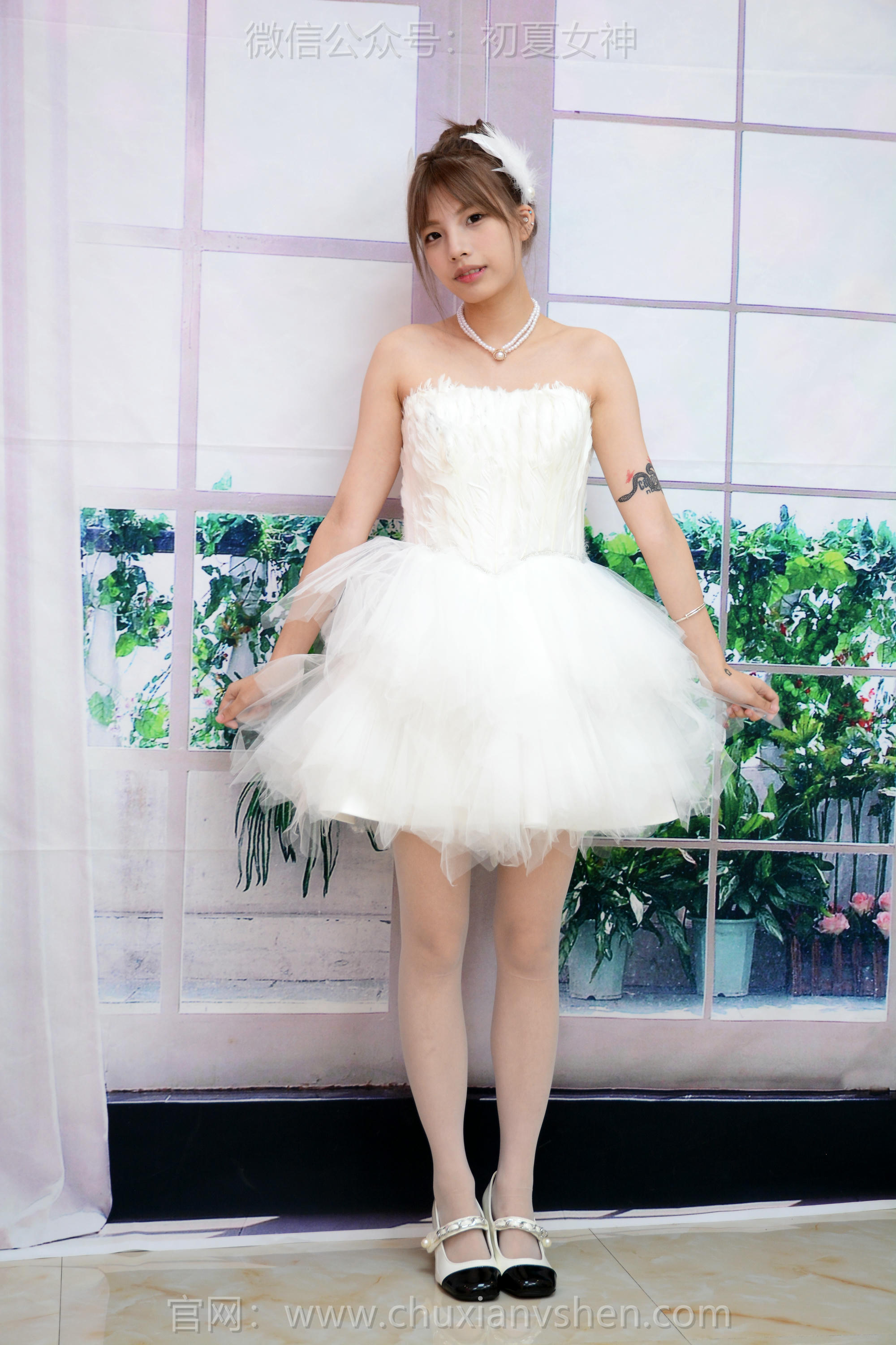 初夏女神 NO.268 番茄~【隐形翅膀】带上翅膀就是天使，没有翅膀就是婚纱 [100P1V 4.05 GB]_第1集