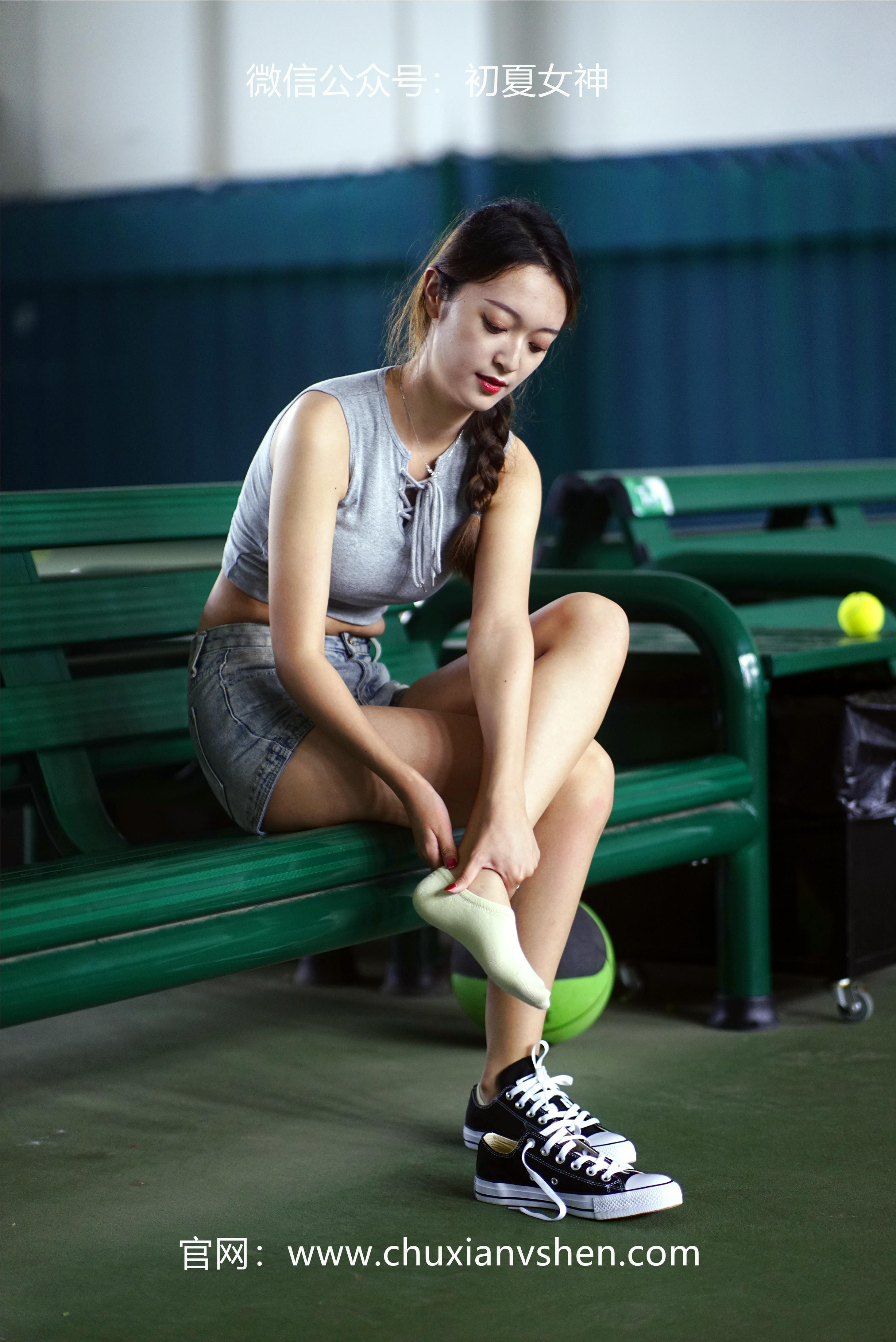 初夏女神 NO.046 依依 华丽展示[185P+2V／5.09GB]_第8集