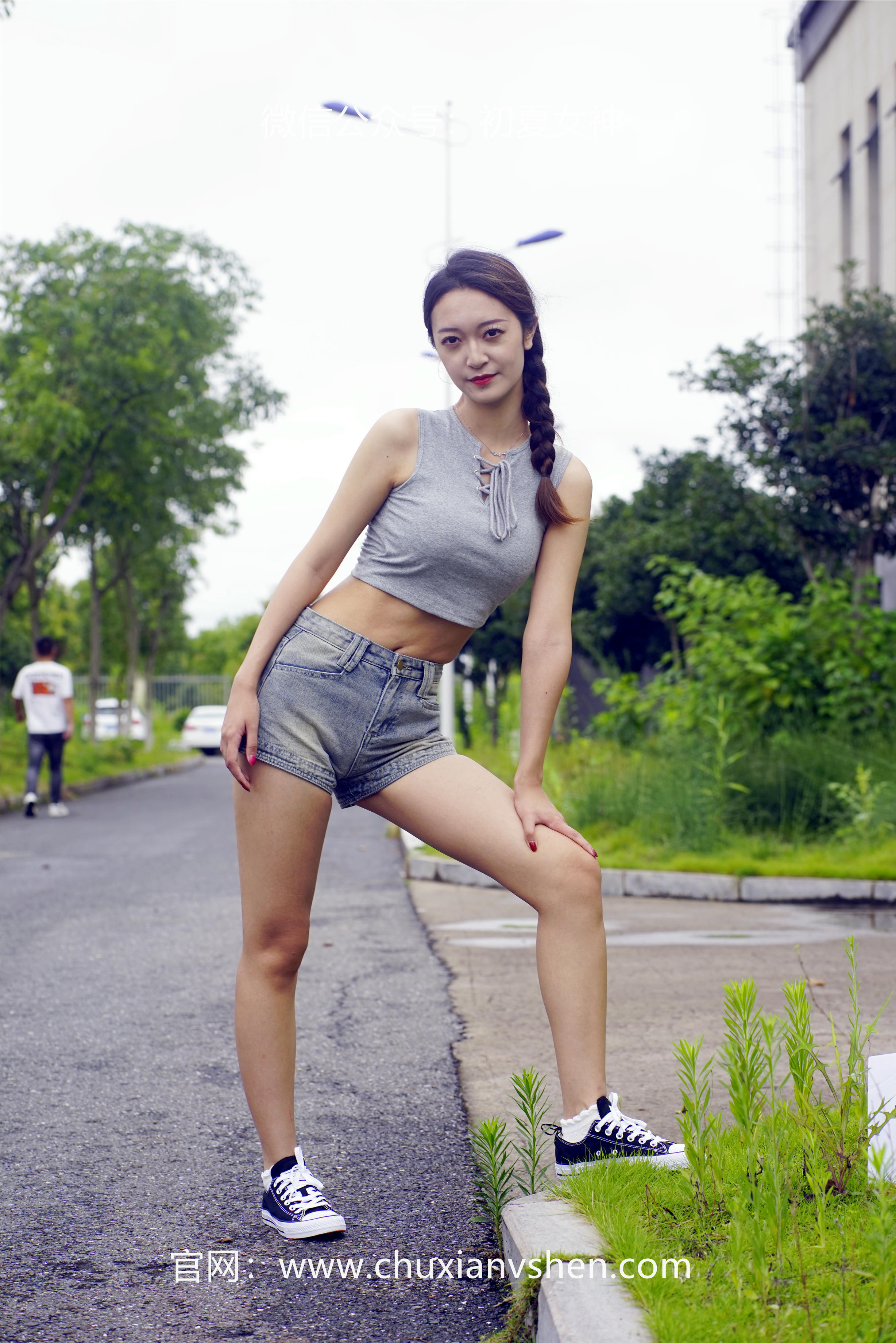 初夏女神 NO.046 依依 华丽展示[185P+2V／5.09GB]_第2集