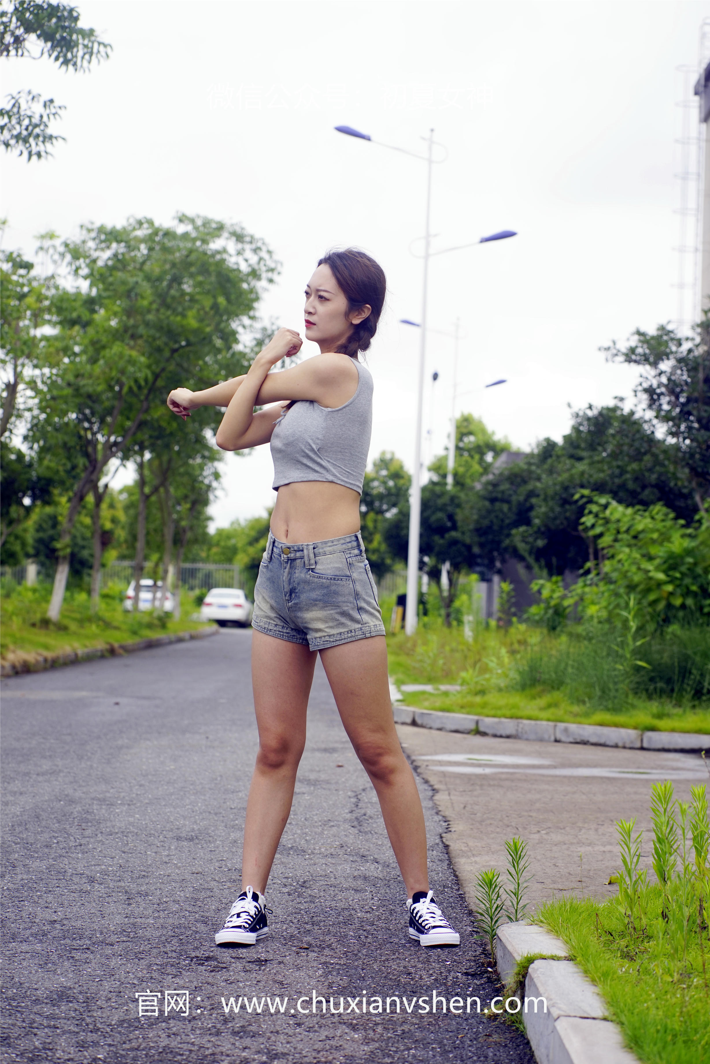 初夏女神 NO.046 依依 华丽展示[185P+2V／5.09GB]_第2集