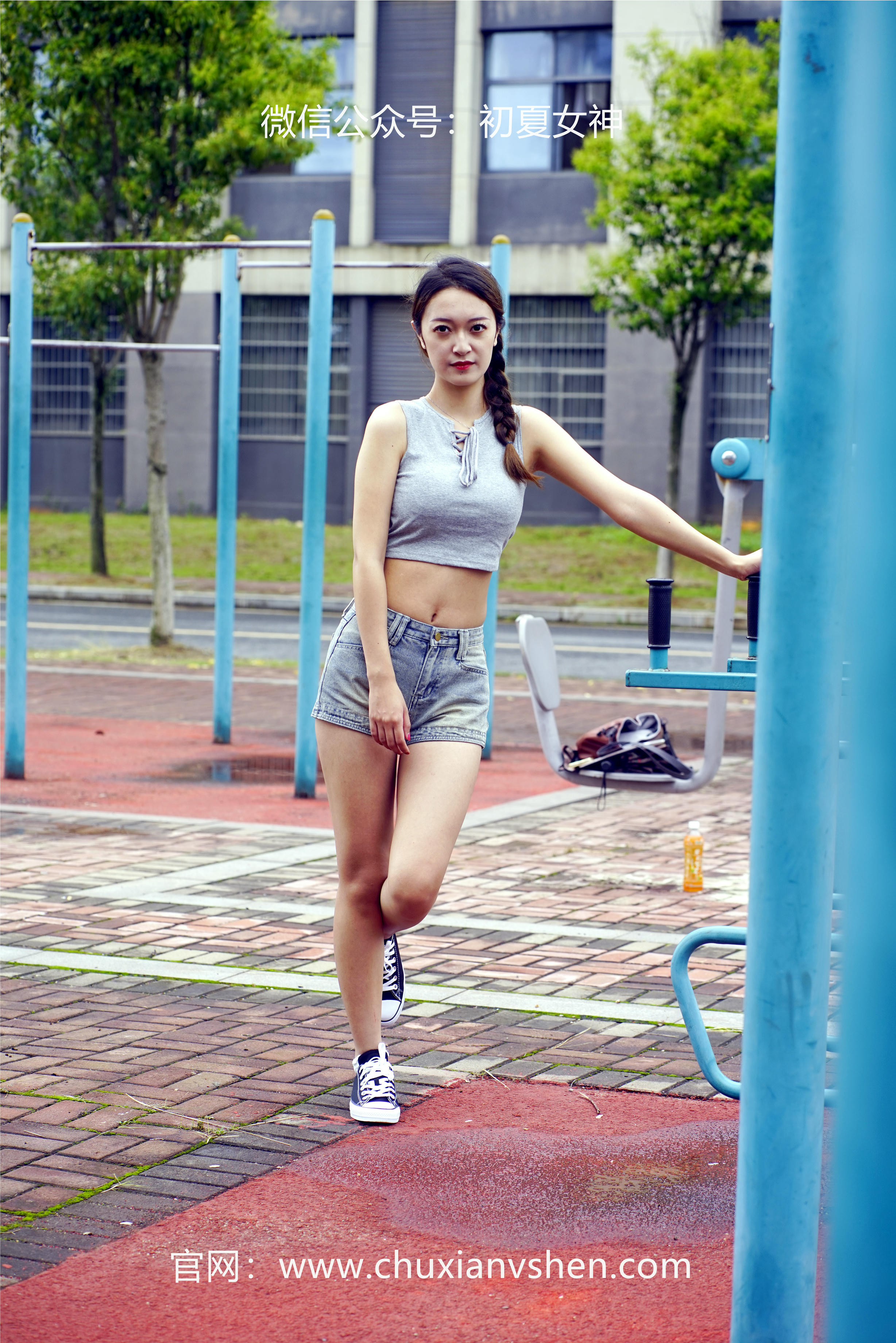 初夏女神 NO.046 依依 华丽展示[185P+2V／5.09GB]_第2集