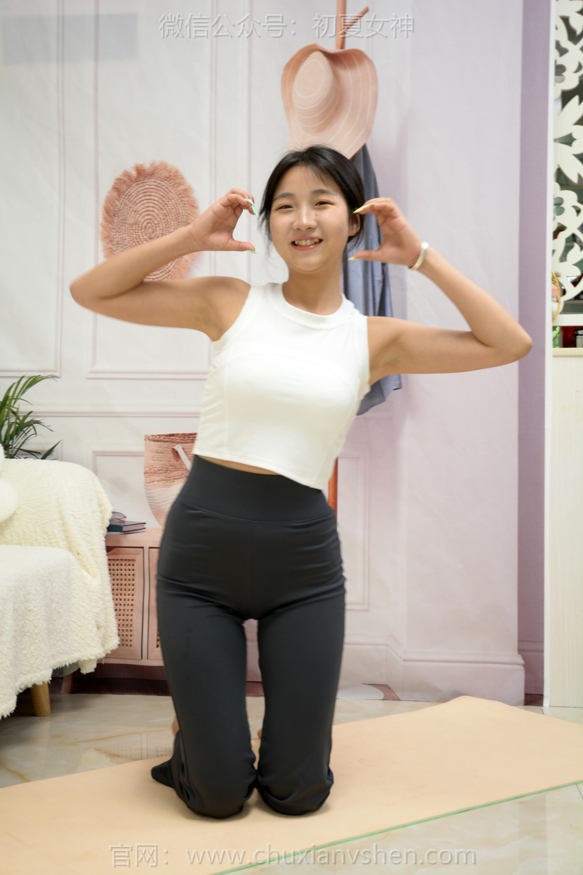 初夏女神 NO.269 点点~【瑜伽复习】又要检查我的瑜伽课吗 [101P1V 3.46 GB]_第1集