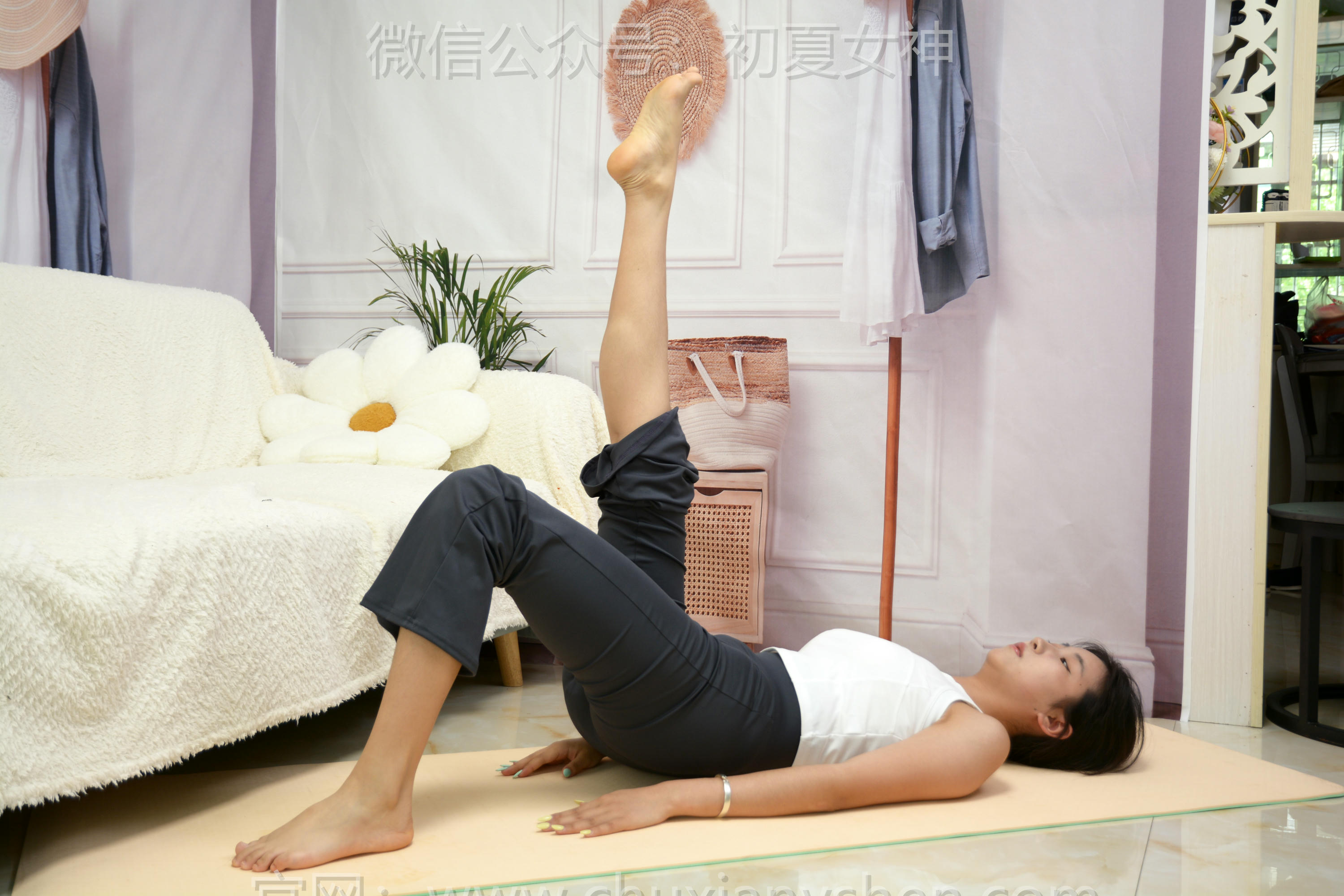 初夏女神 NO.269 点点~【瑜伽复习】又要检查我的瑜伽课吗 [101P1V 3.46 GB]_第2集