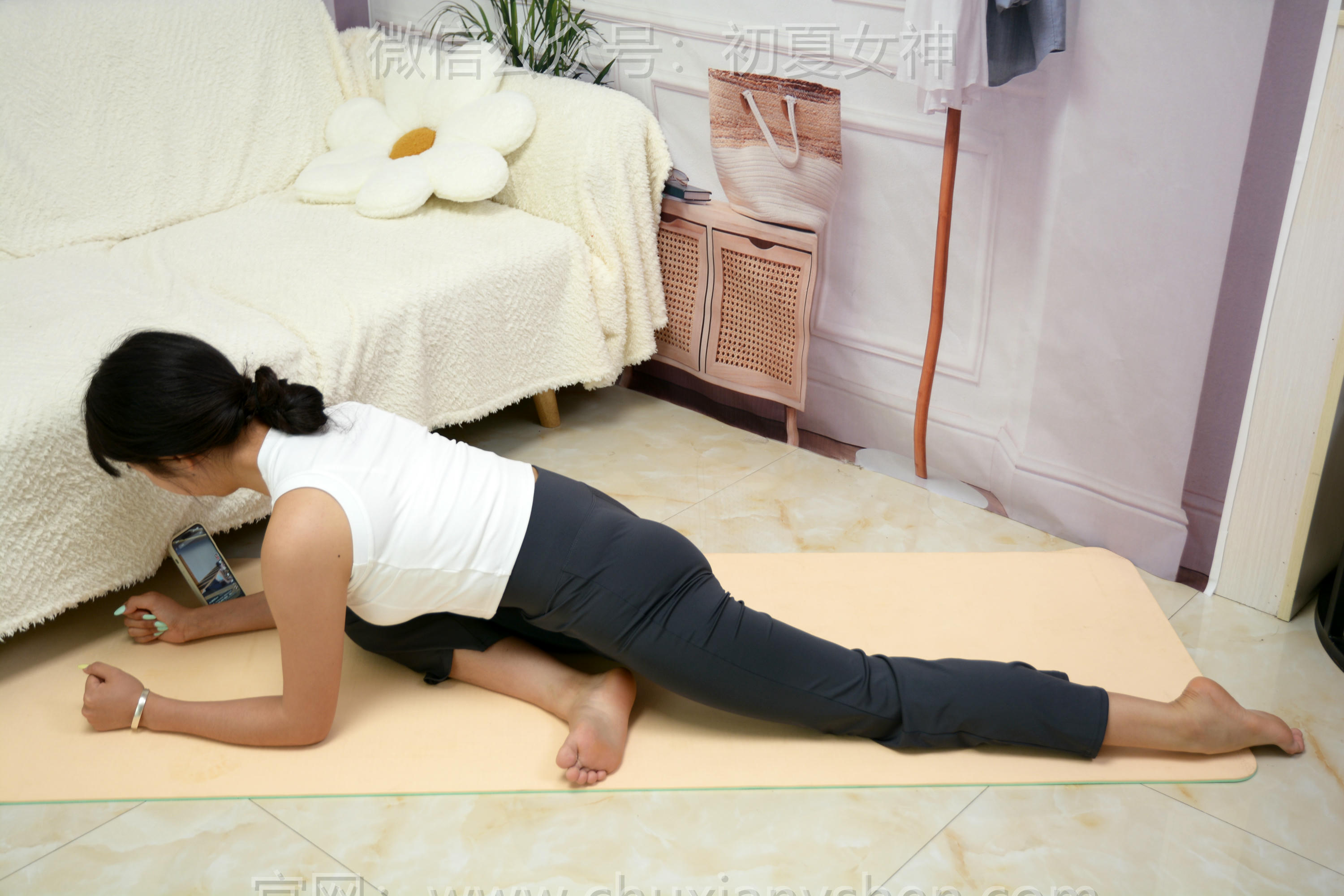 初夏女神 NO.269 点点~【瑜伽复习】又要检查我的瑜伽课吗 [101P1V 3.46 GB]_第4集