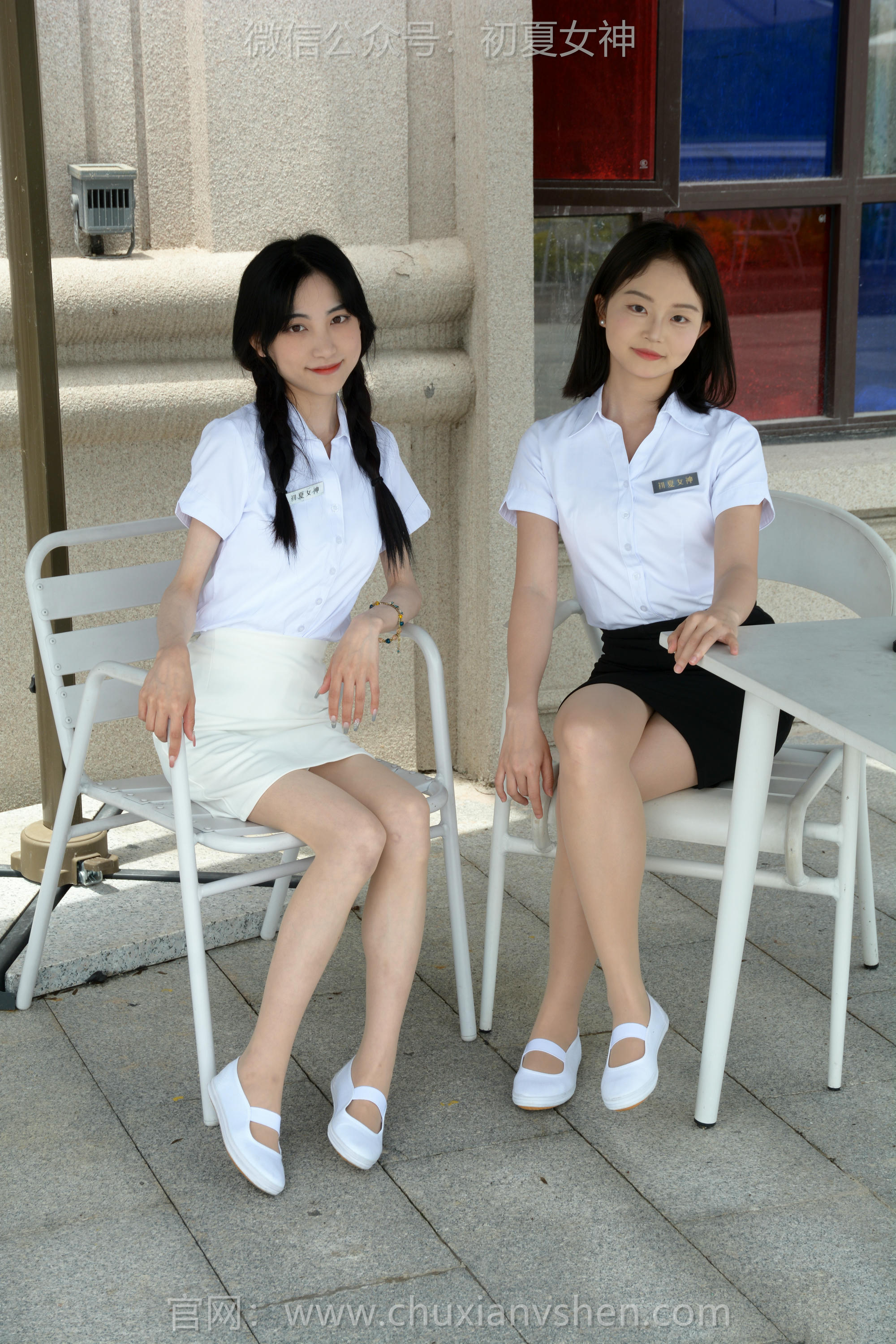 初夏女神 NO.270 柒柒、双双~《休息时间》出去跑销售还得是小白鞋轻松 [100P1V 4.00 GB]_第1集