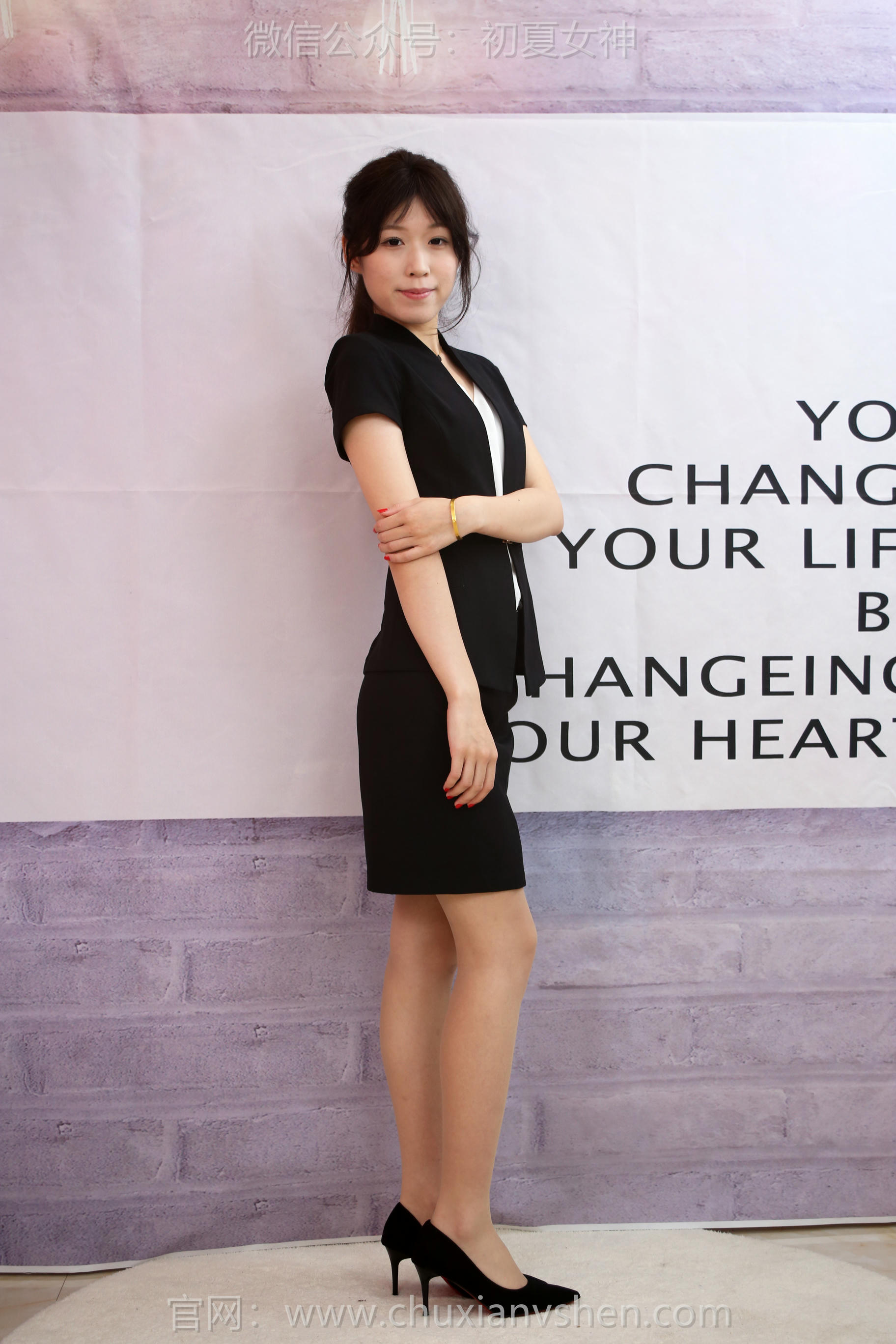 初夏女神 NO.274 清离 苹果香 [100P1V 4.12GB]_第1集