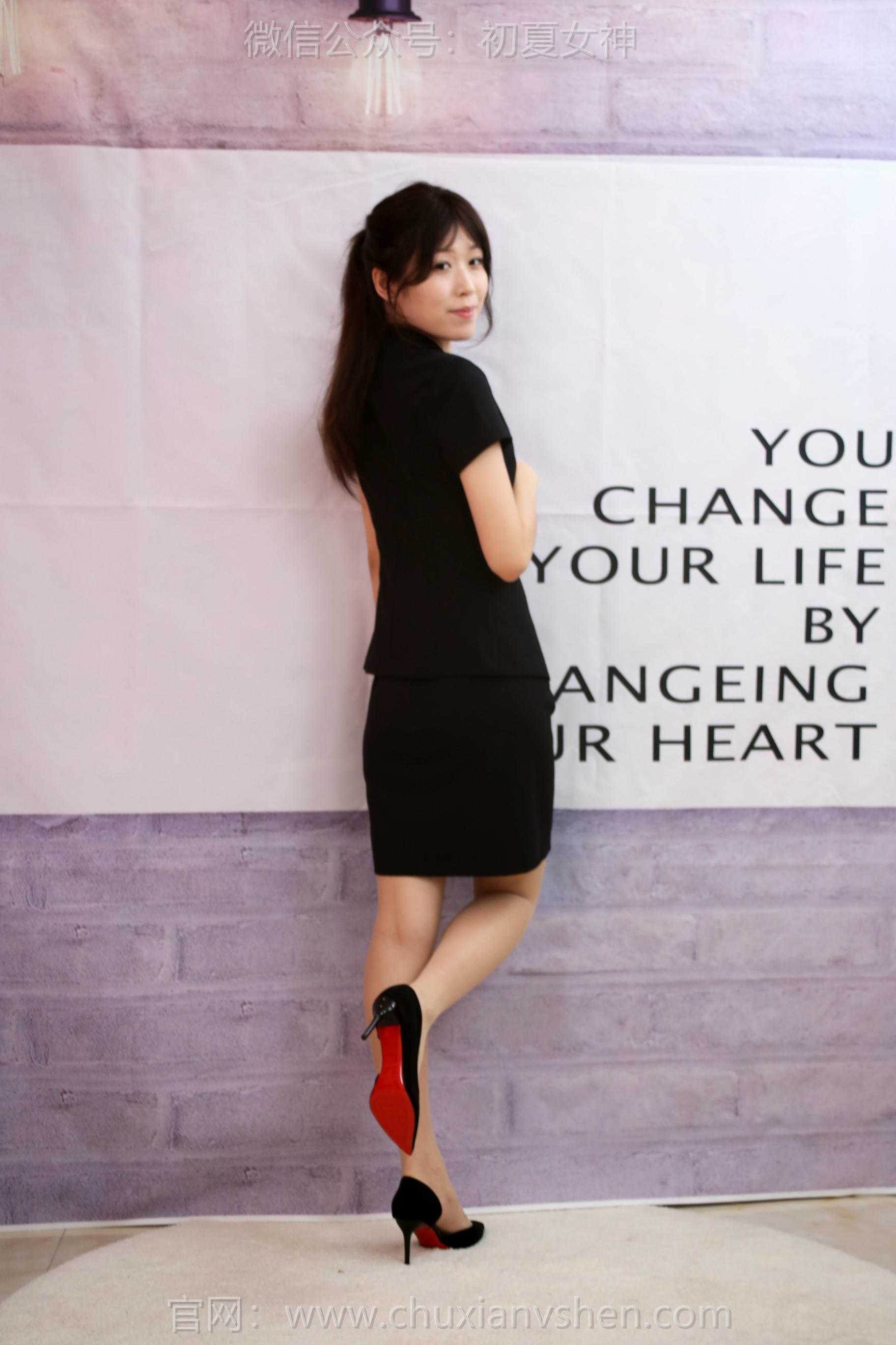 初夏女神 NO.274 清离 苹果香 [100P1V 4.12GB]_第1集