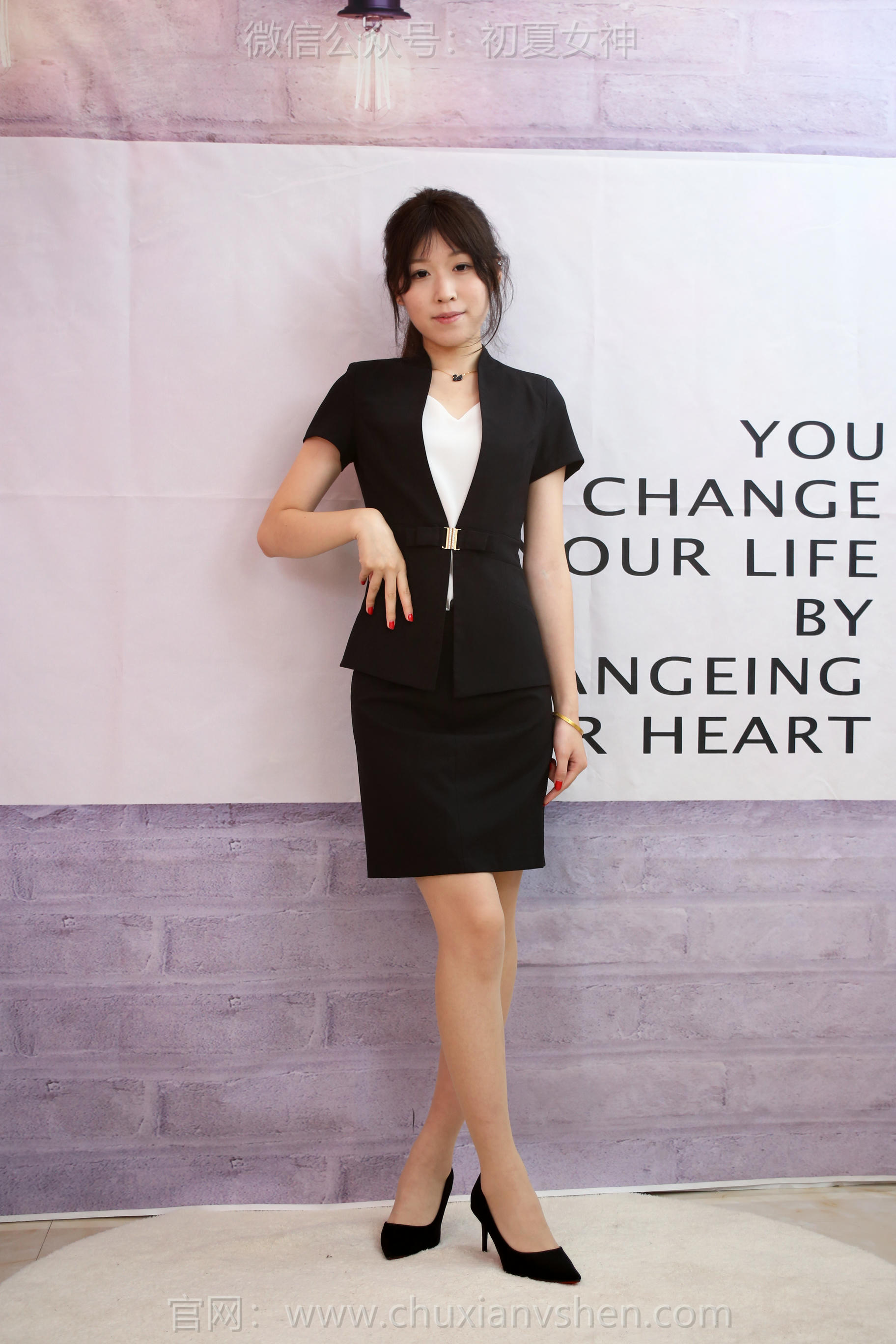 初夏女神 NO.274 清离 苹果香 [100P1V 4.12GB]_第1集