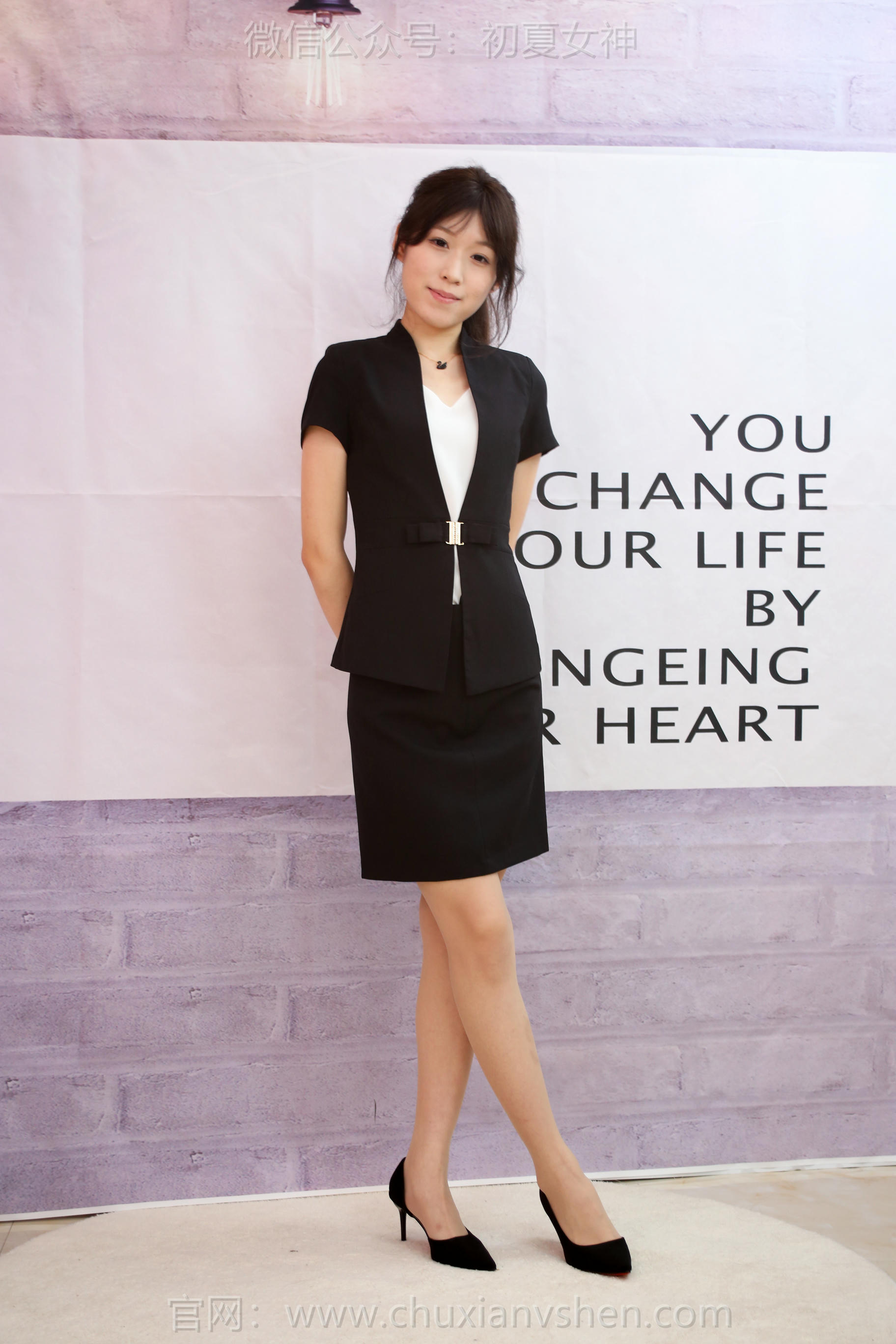 初夏女神 NO.274 清离 苹果香 [100P1V 4.12GB]_第1集