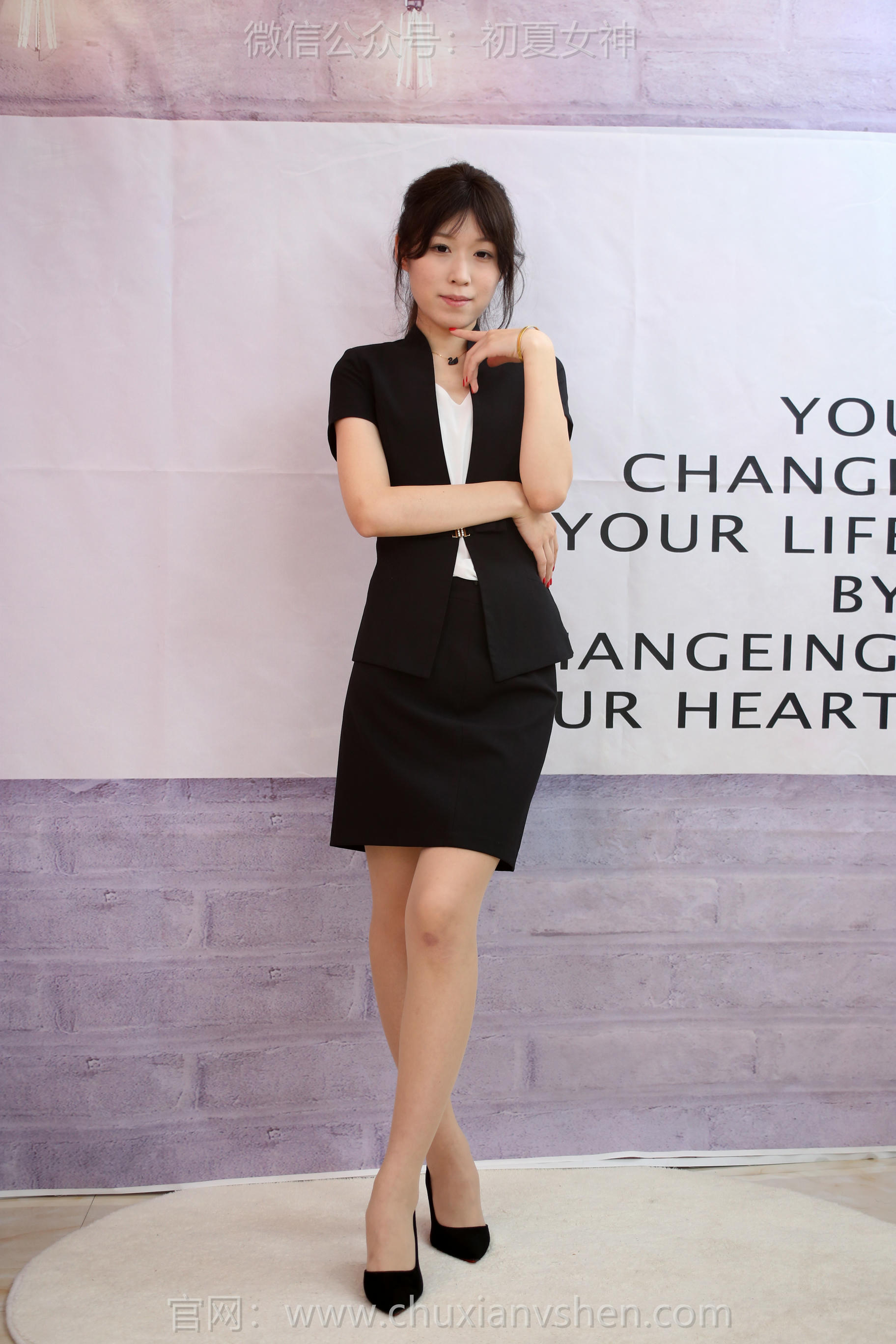 初夏女神 NO.274 清离 苹果香 [100P1V 4.12GB]_第1集