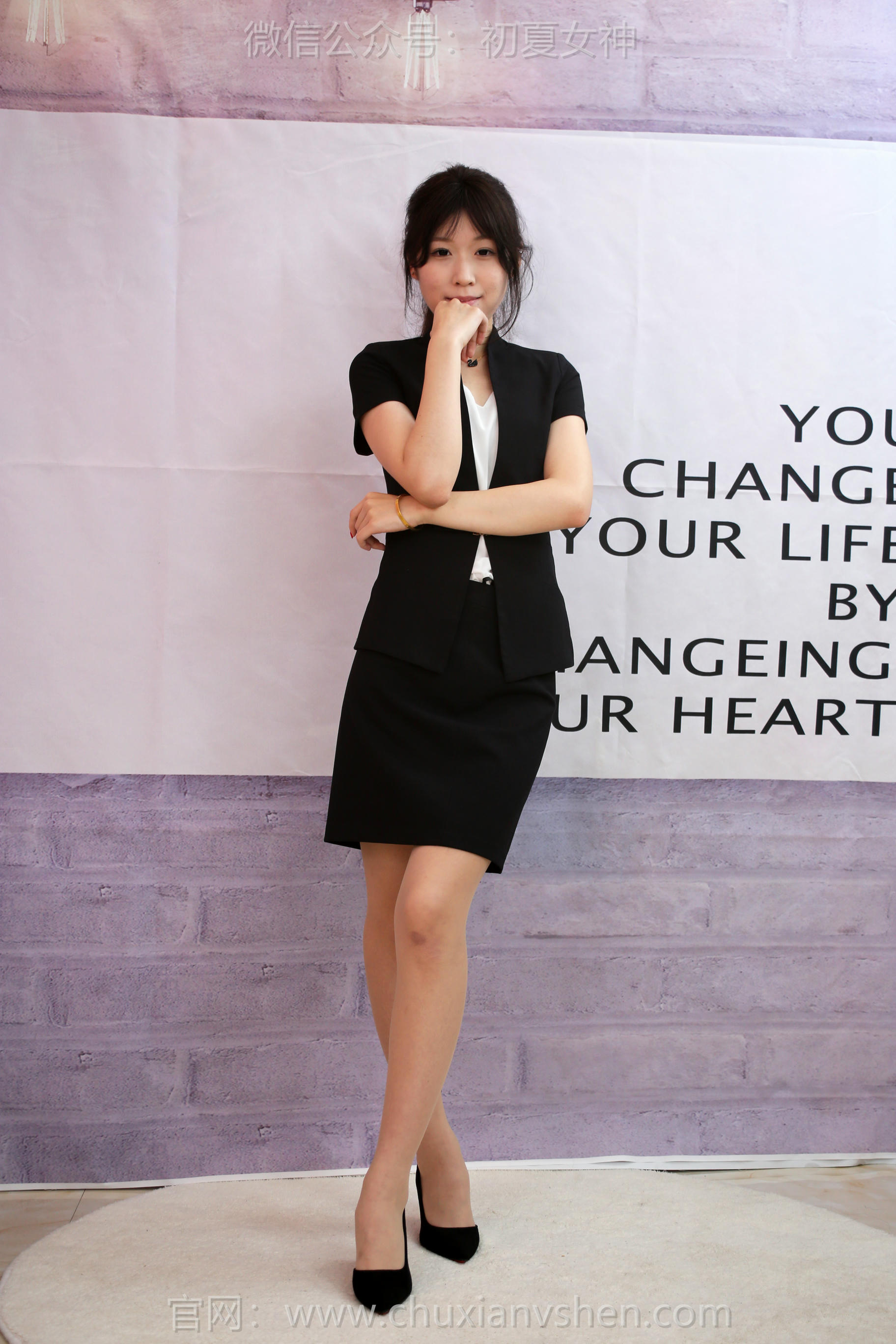 初夏女神 NO.274 清离 苹果香 [100P1V 4.12GB]_第1集