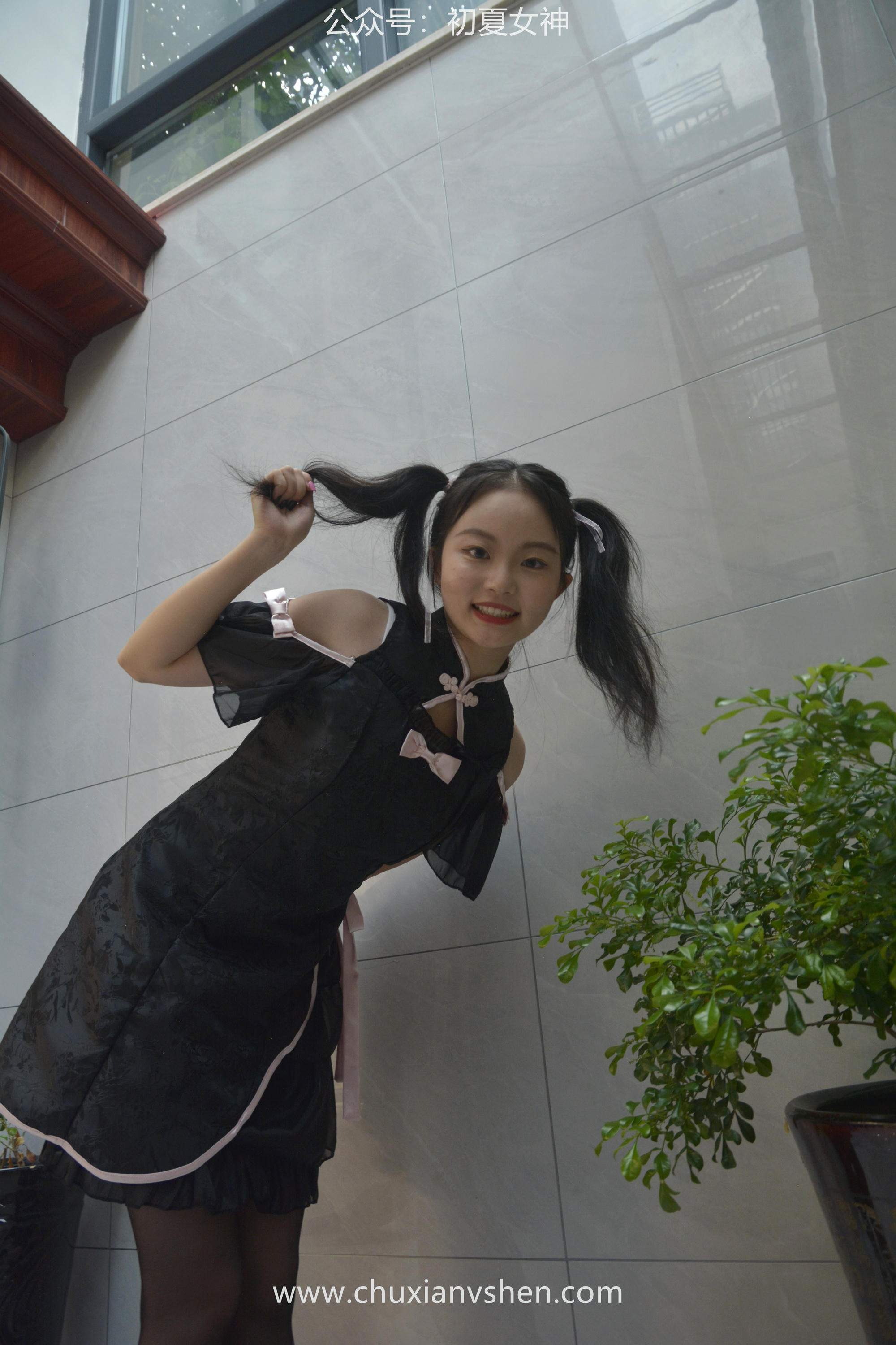 初夏女神 NO.047 双双 鬼马少女[134P+1V／5.35GB]_第1集