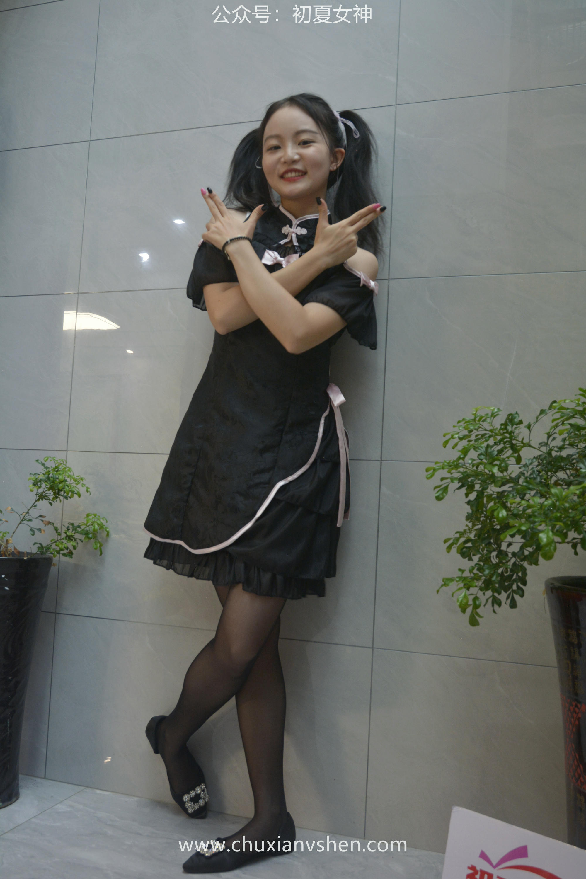 初夏女神 NO.047 双双 鬼马少女[134P+1V／5.35GB]_第1集