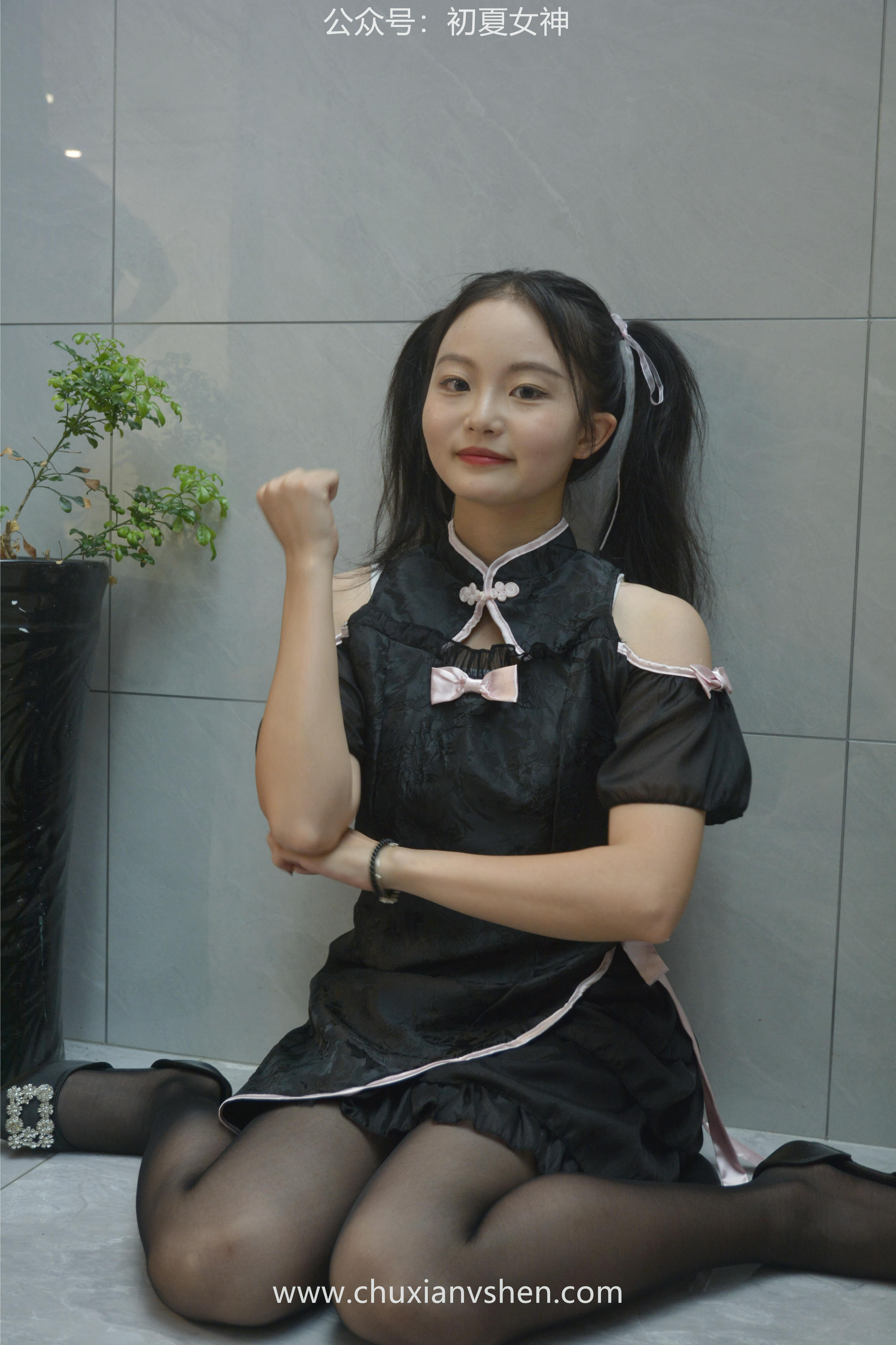 初夏女神 NO.047 双双 鬼马少女[134P+1V／5.35GB]_第2集