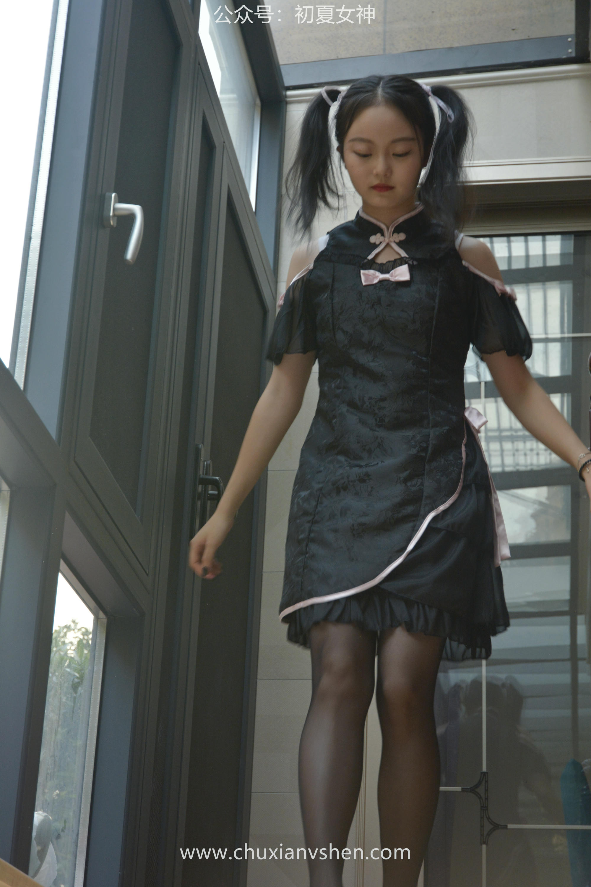 初夏女神 NO.047 双双 鬼马少女[134P+1V／5.35GB]_第2集