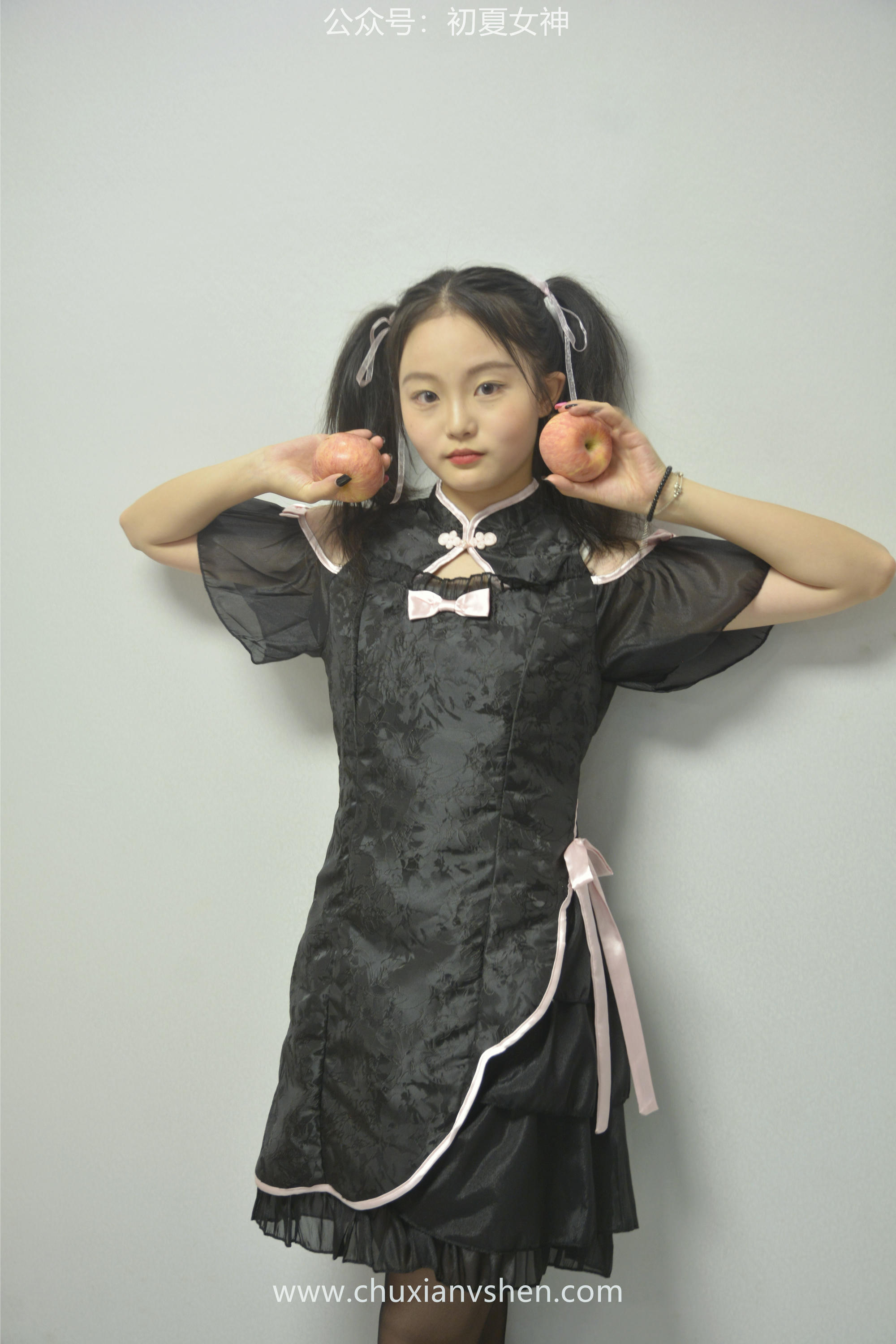 初夏女神 NO.047 双双 鬼马少女[134P+1V／5.35GB]_第4集