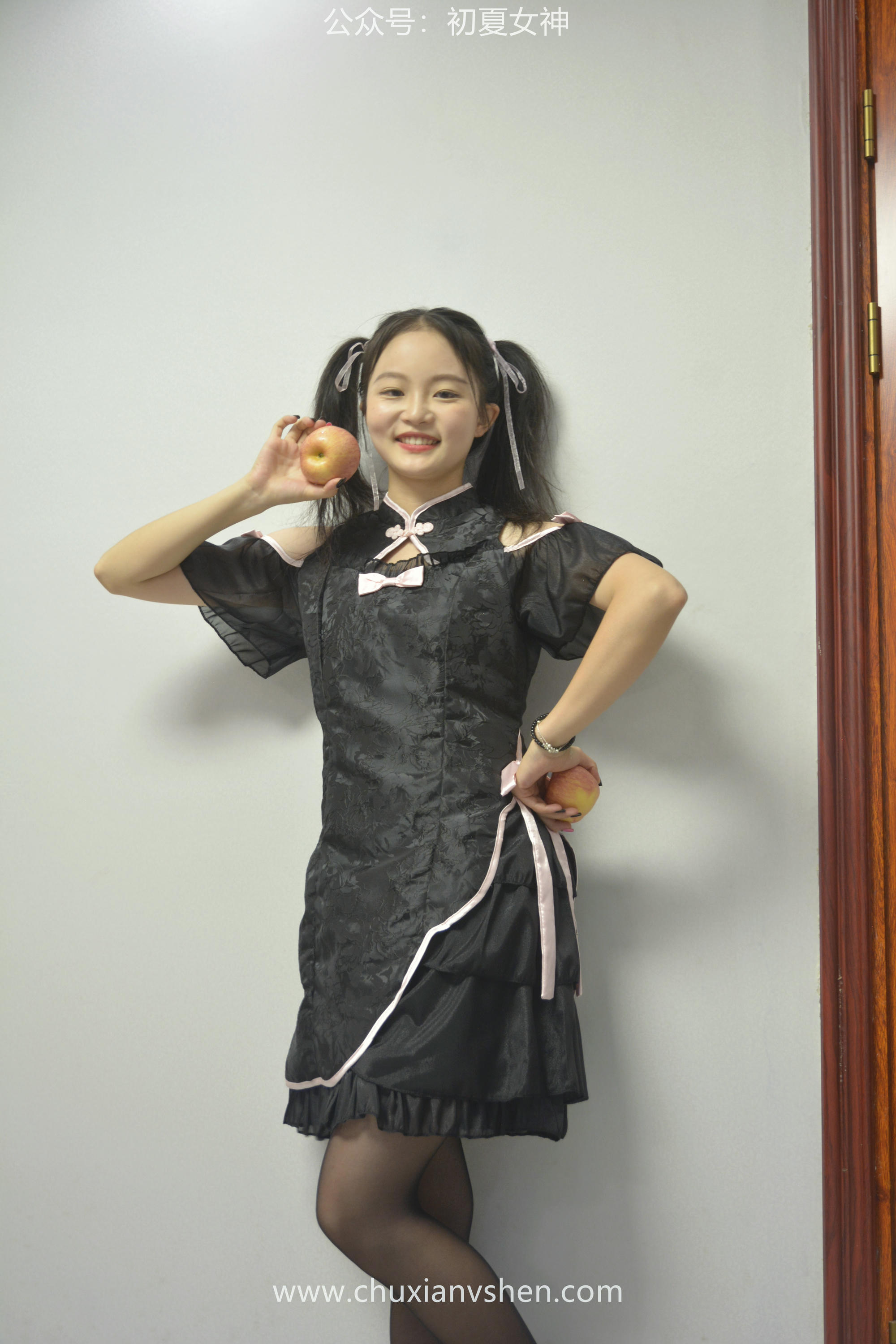 初夏女神 NO.047 双双 鬼马少女[134P+1V／5.35GB]_第4集