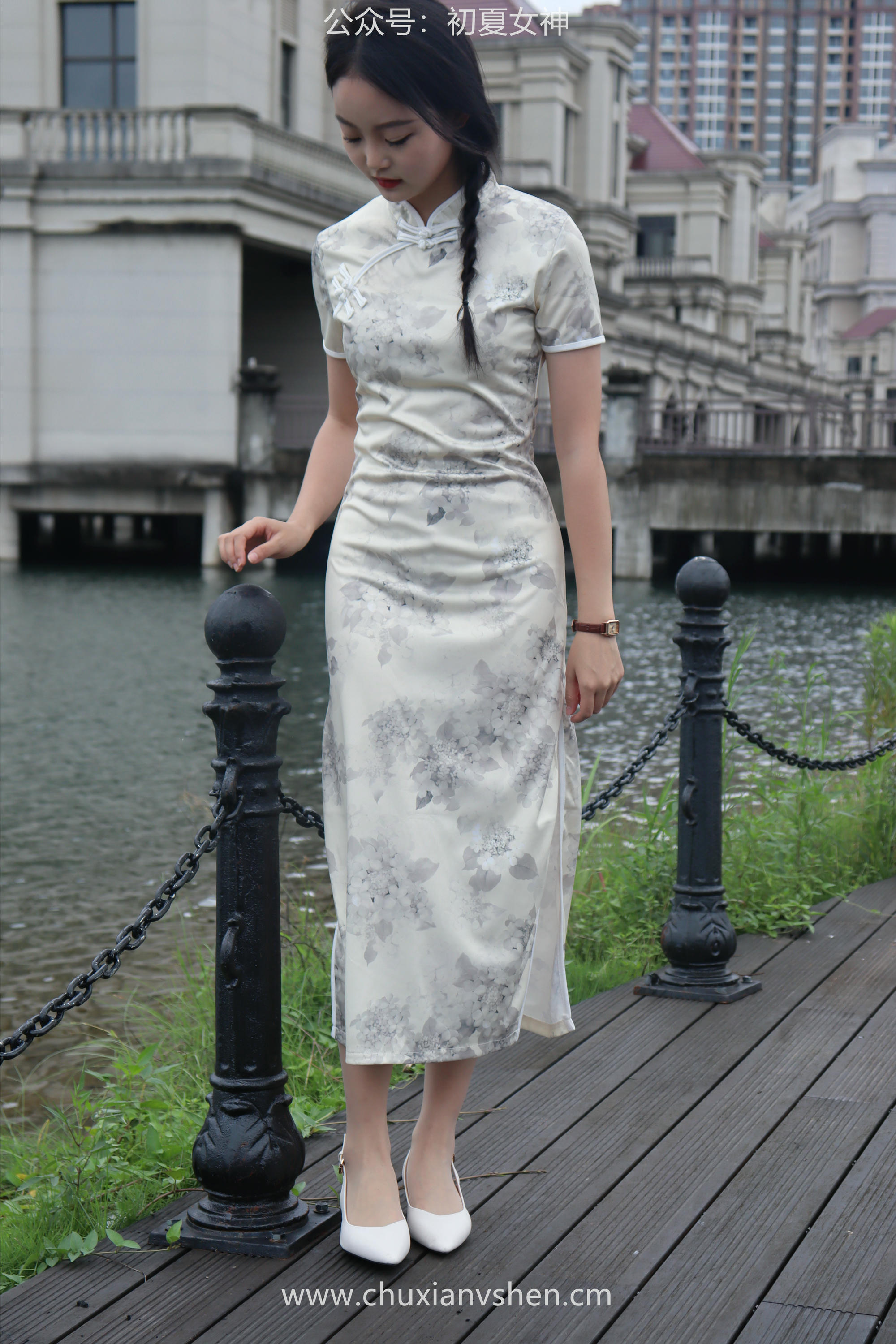 初夏女神 NO.049 双双 旗袍少女[203P+1V／6.58GB]_第5集