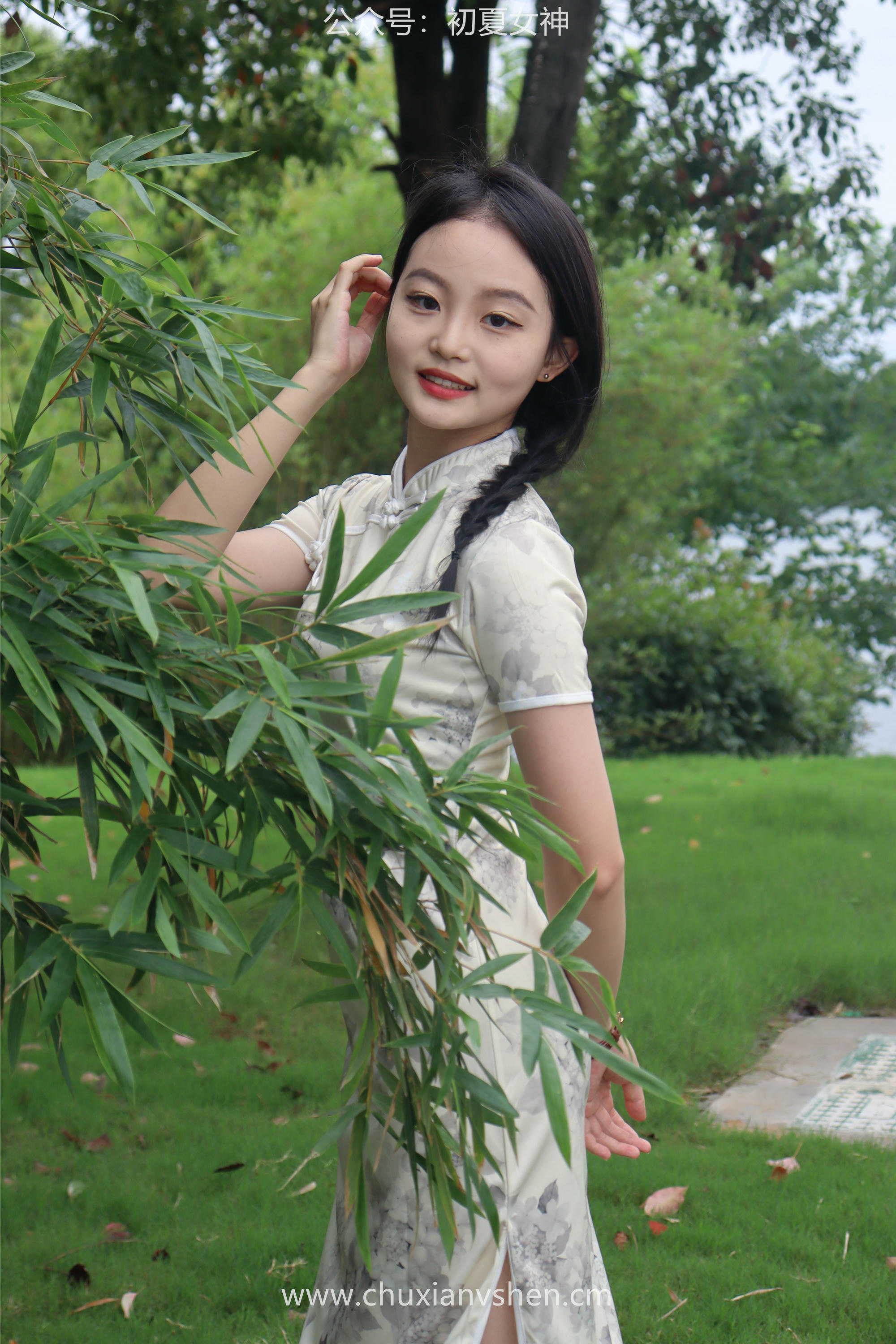 初夏女神 NO.049 双双 旗袍少女[203P+1V／6.58GB]_第7集