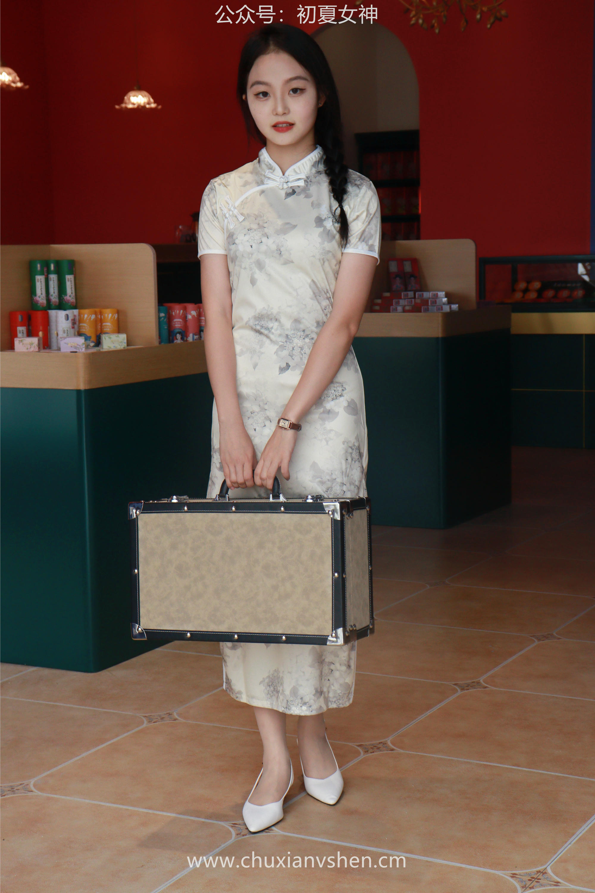 初夏女神 NO.049 双双 旗袍少女[203P+1V／6.58GB]_第7集