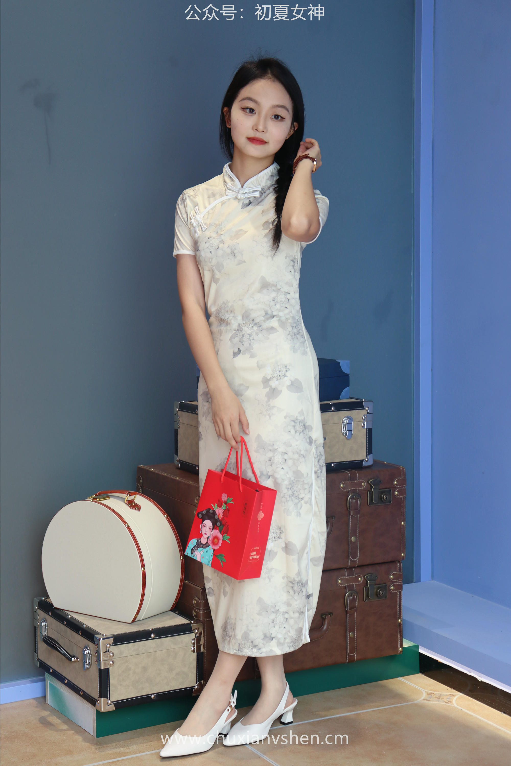 初夏女神 NO.049 双双 旗袍少女[203P+1V／6.58GB]_第7集