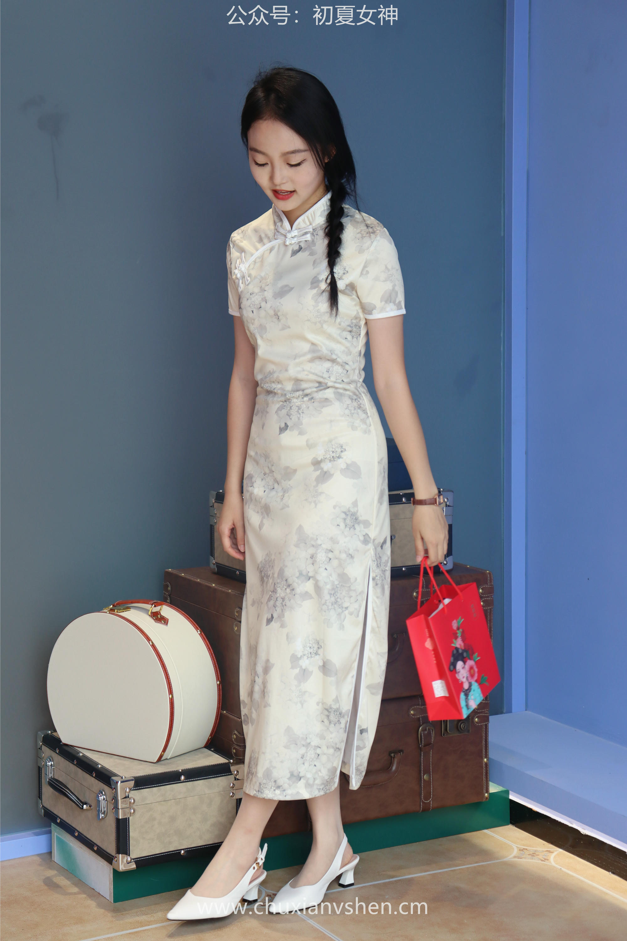 初夏女神 NO.049 双双 旗袍少女[203P+1V／6.58GB]_第7集