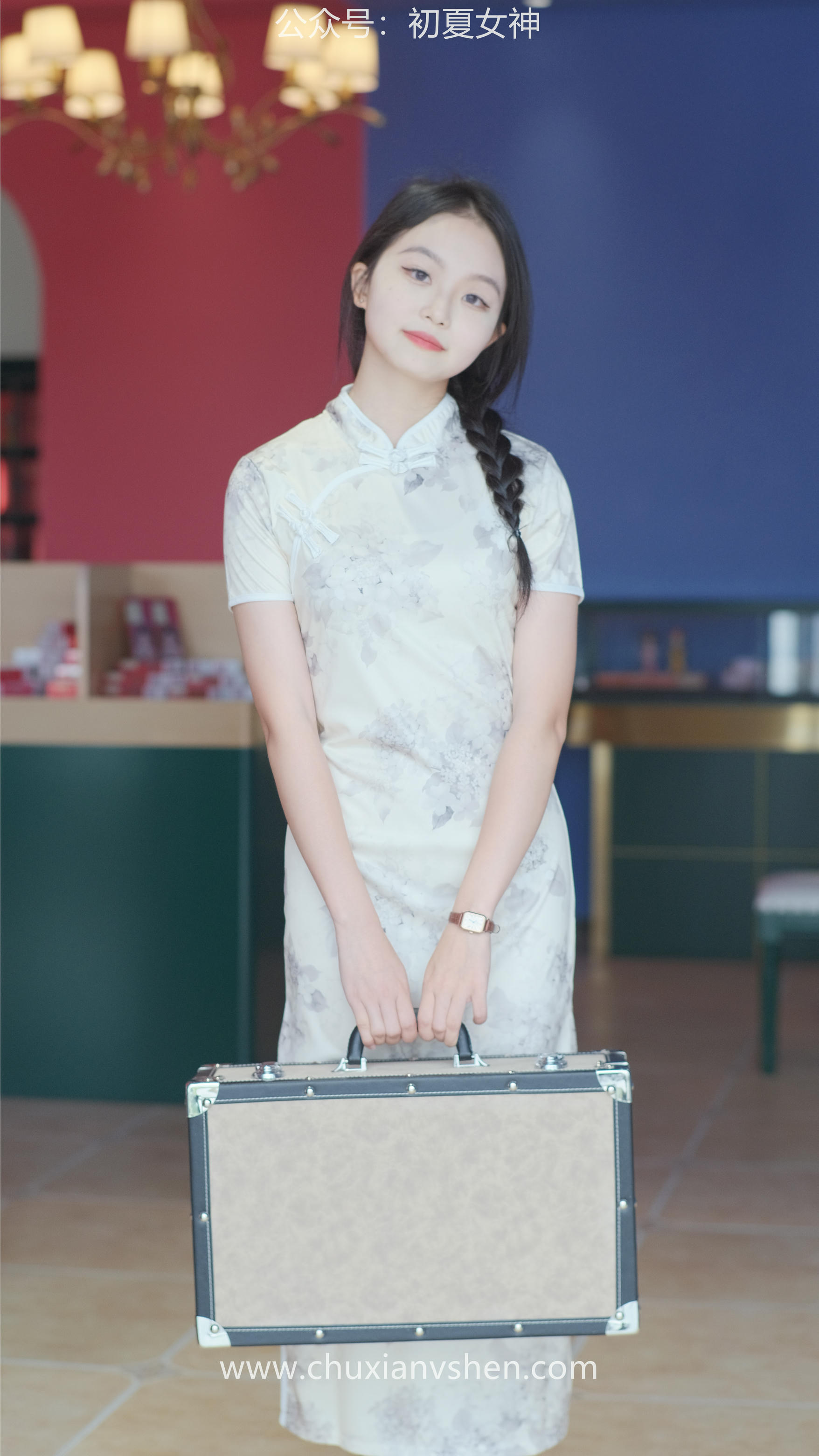 初夏女神 NO.049 双双 旗袍少女[203P+1V／6.58GB]_第2集