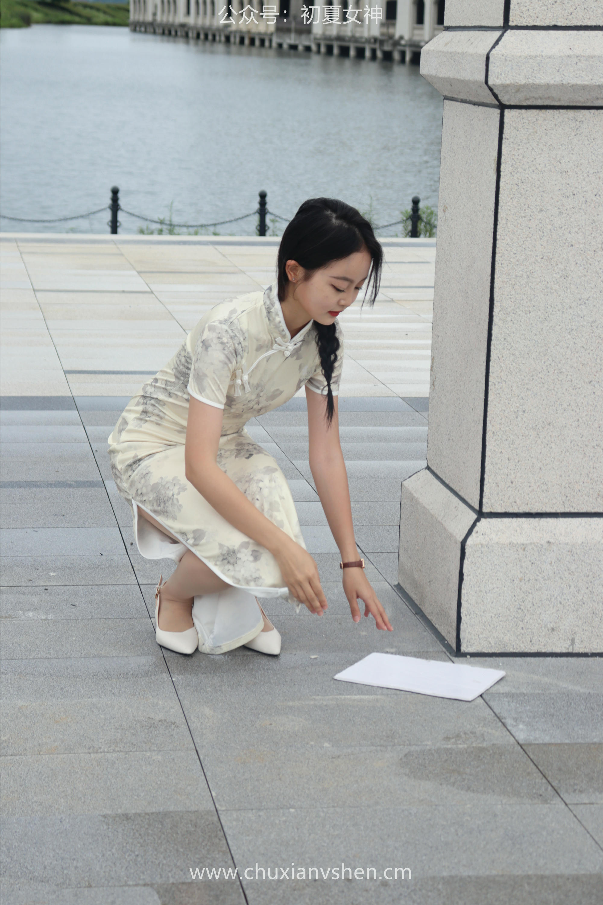 初夏女神 NO.049 双双 旗袍少女[203P+1V／6.58GB]_第5集