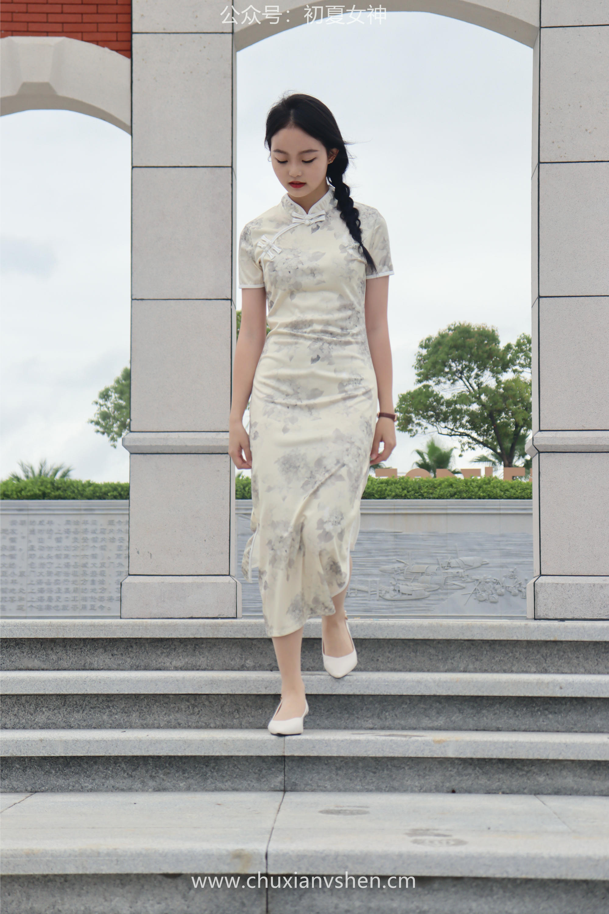 初夏女神 NO.049 双双 旗袍少女[203P+1V／6.58GB]_第5集