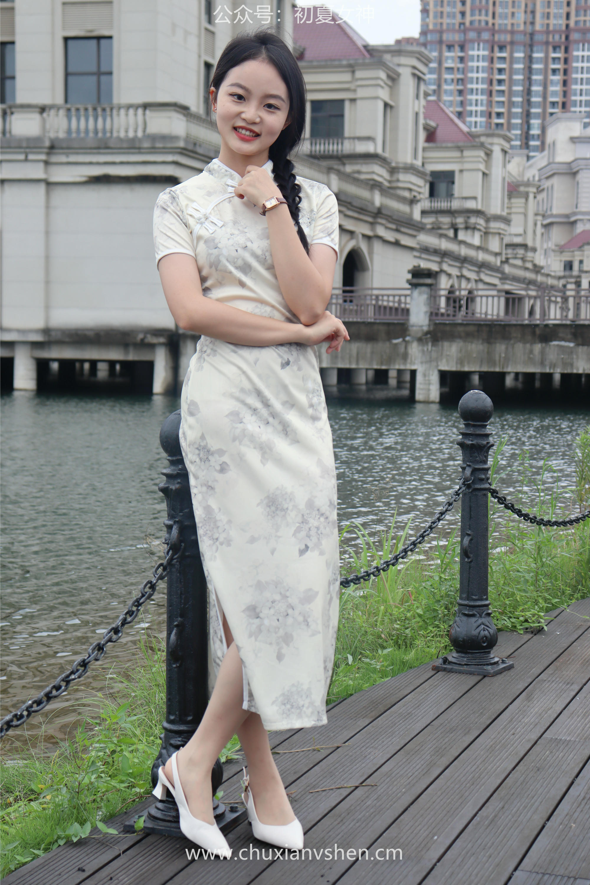 初夏女神 NO.049 双双 旗袍少女[203P+1V／6.58GB]_第5集