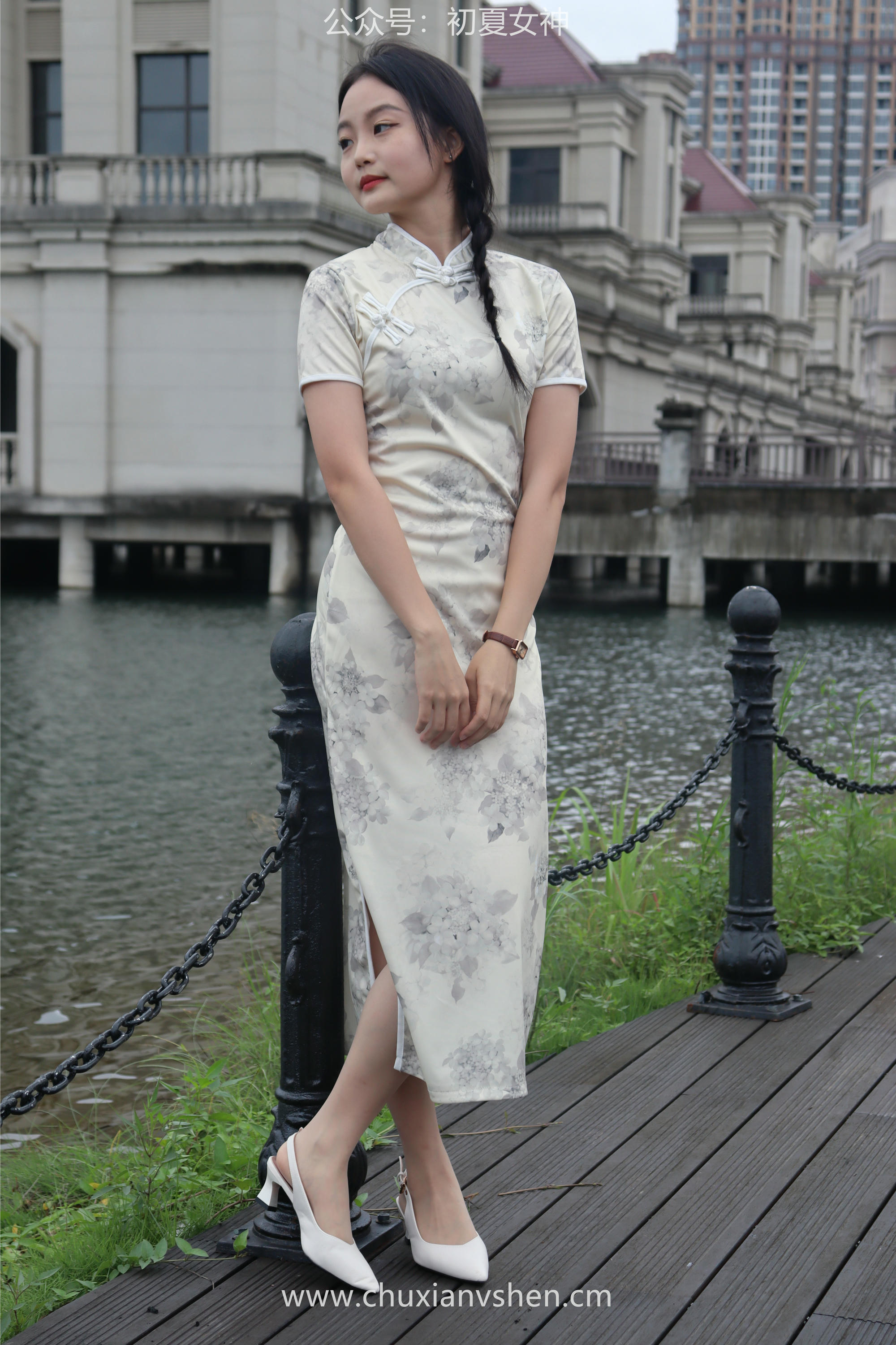 初夏女神 NO.049 双双 旗袍少女[203P+1V／6.58GB]_第5集