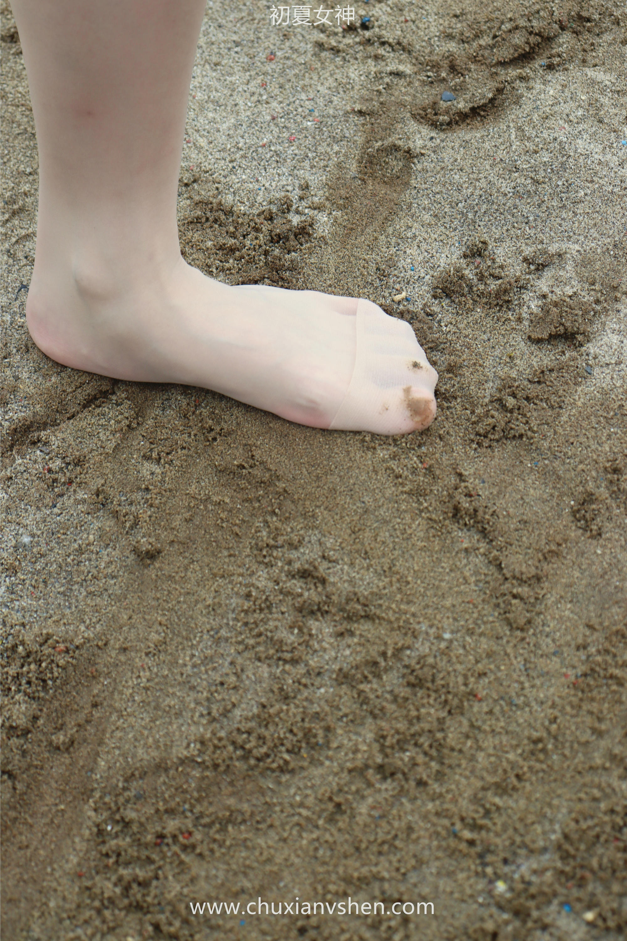 初夏女神 NO.050 双双 公园游玩[221P+1V／7.29GB]_第6集