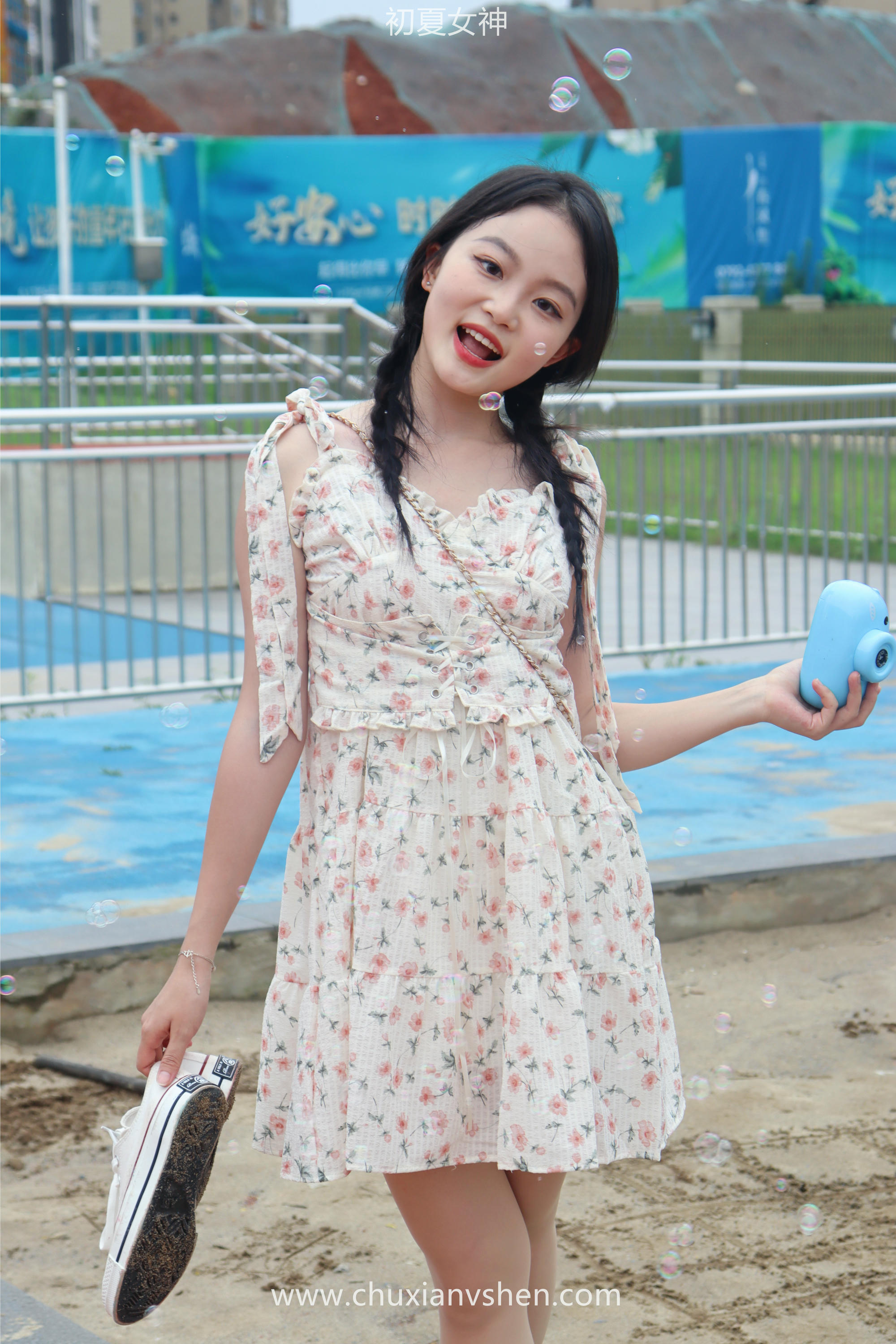 初夏女神 NO.050 双双 公园游玩[221P+1V／7.29GB]_第7集