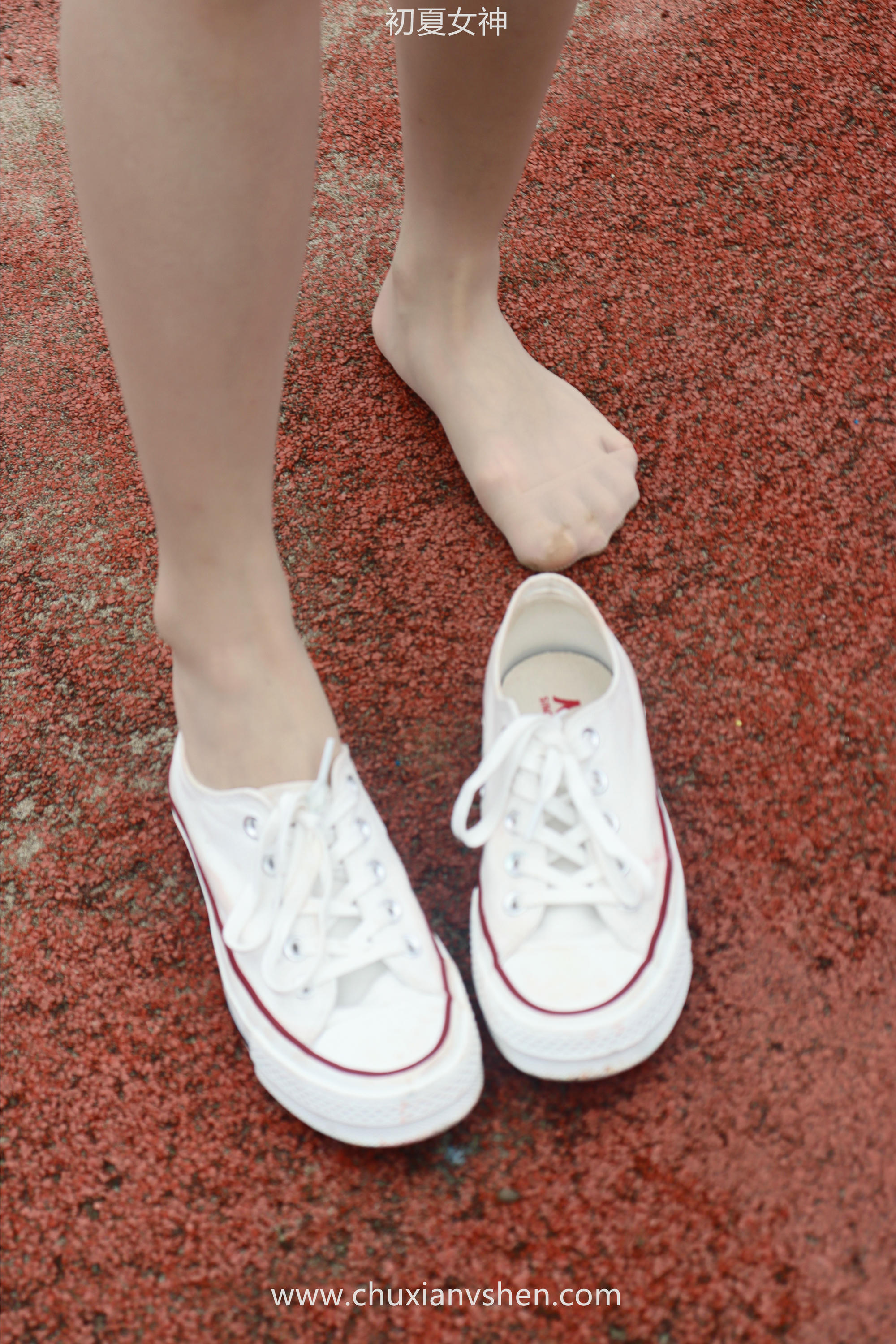 初夏女神 NO.050 双双 公园游玩[221P+1V／7.29GB]_第7集