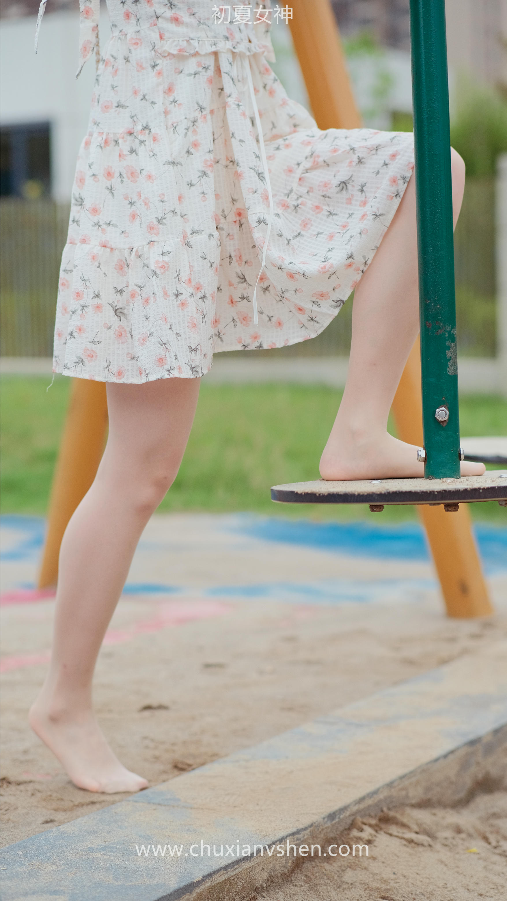 初夏女神 NO.050 双双 公园游玩[221P+1V／7.29GB]_第10集