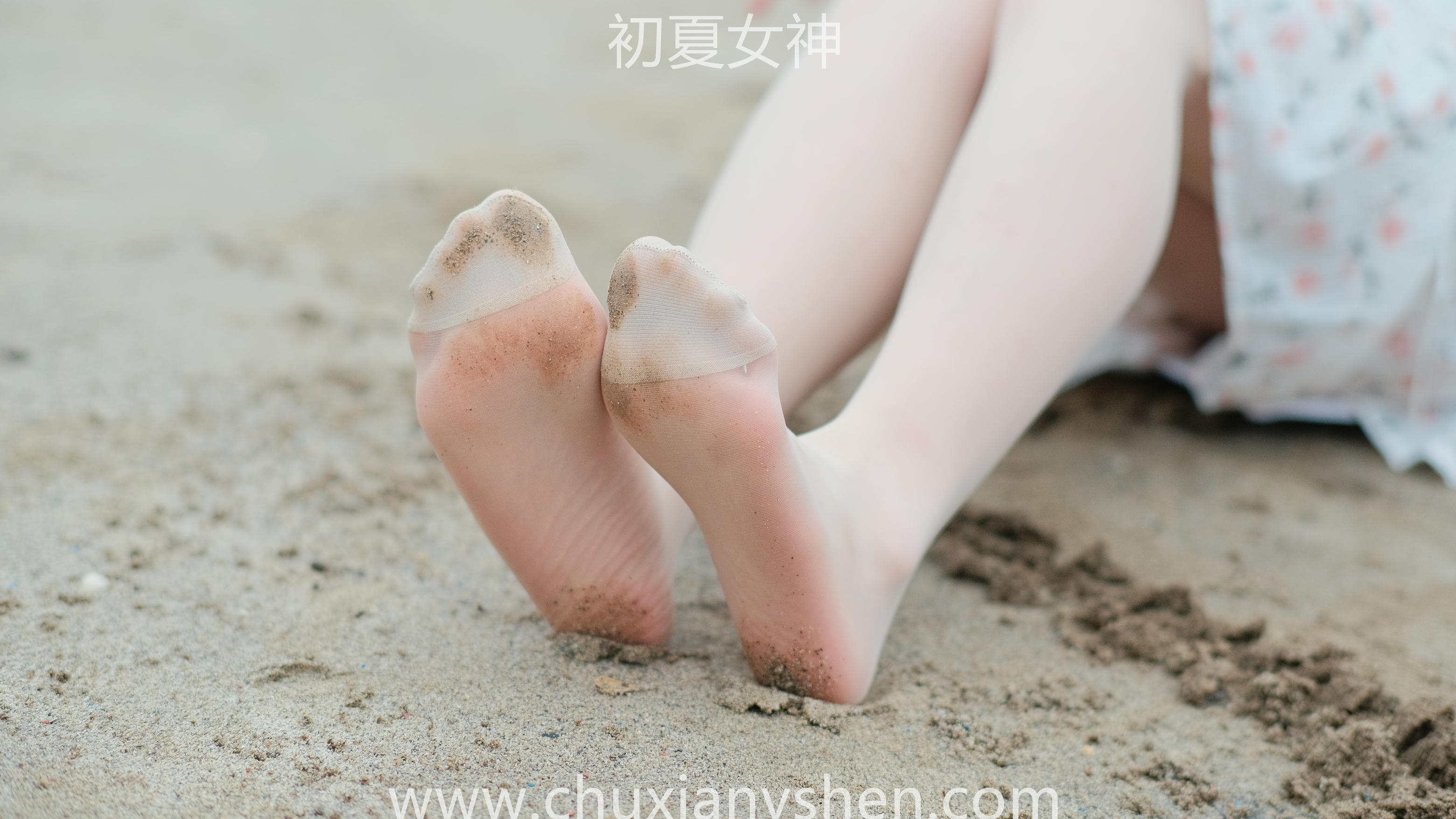 初夏女神 NO.050 双双 公园游玩[221P+1V／7.29GB]_第11集