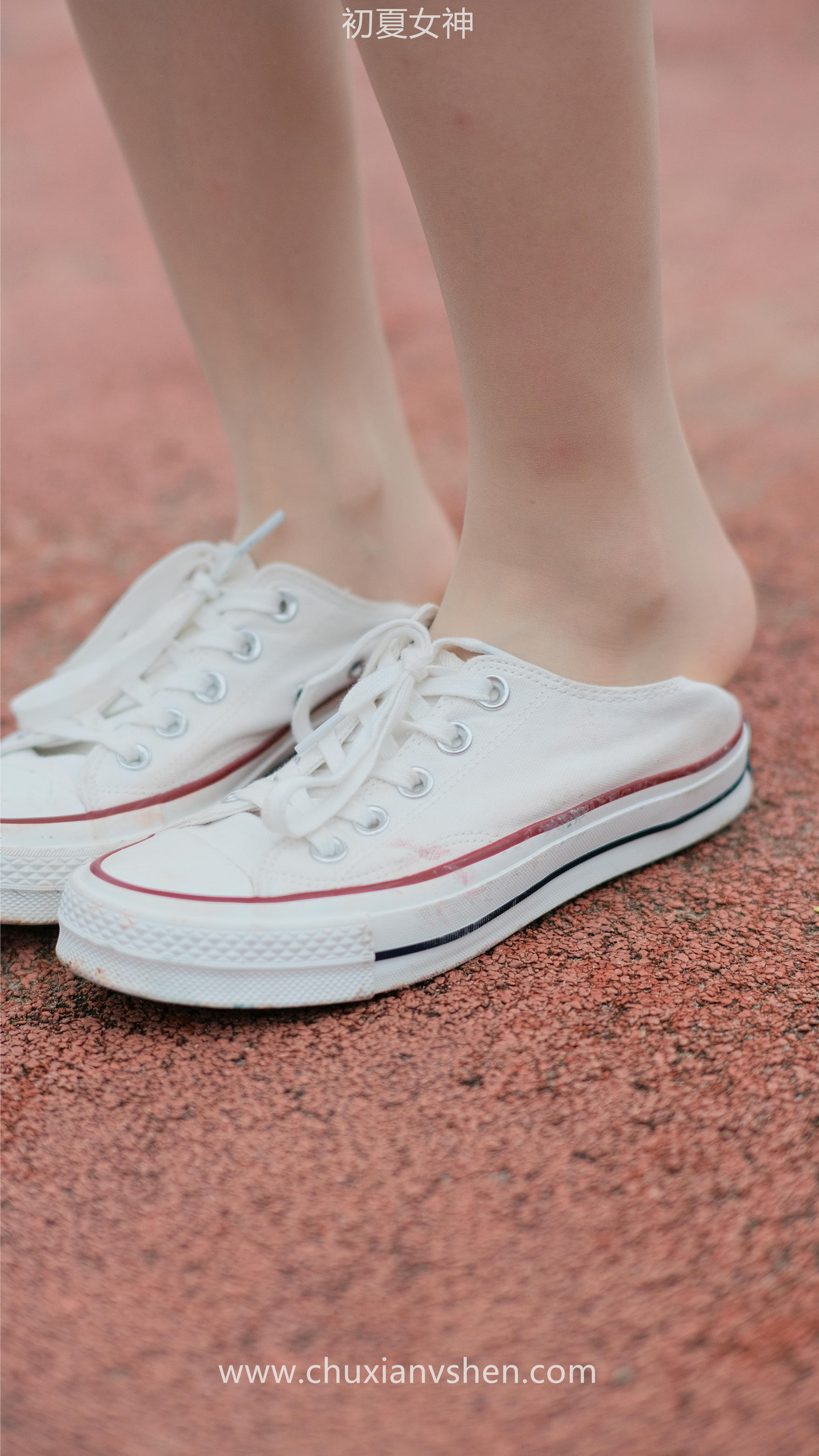 初夏女神 NO.050 双双 公园游玩[221P+1V／7.29GB]_第12集