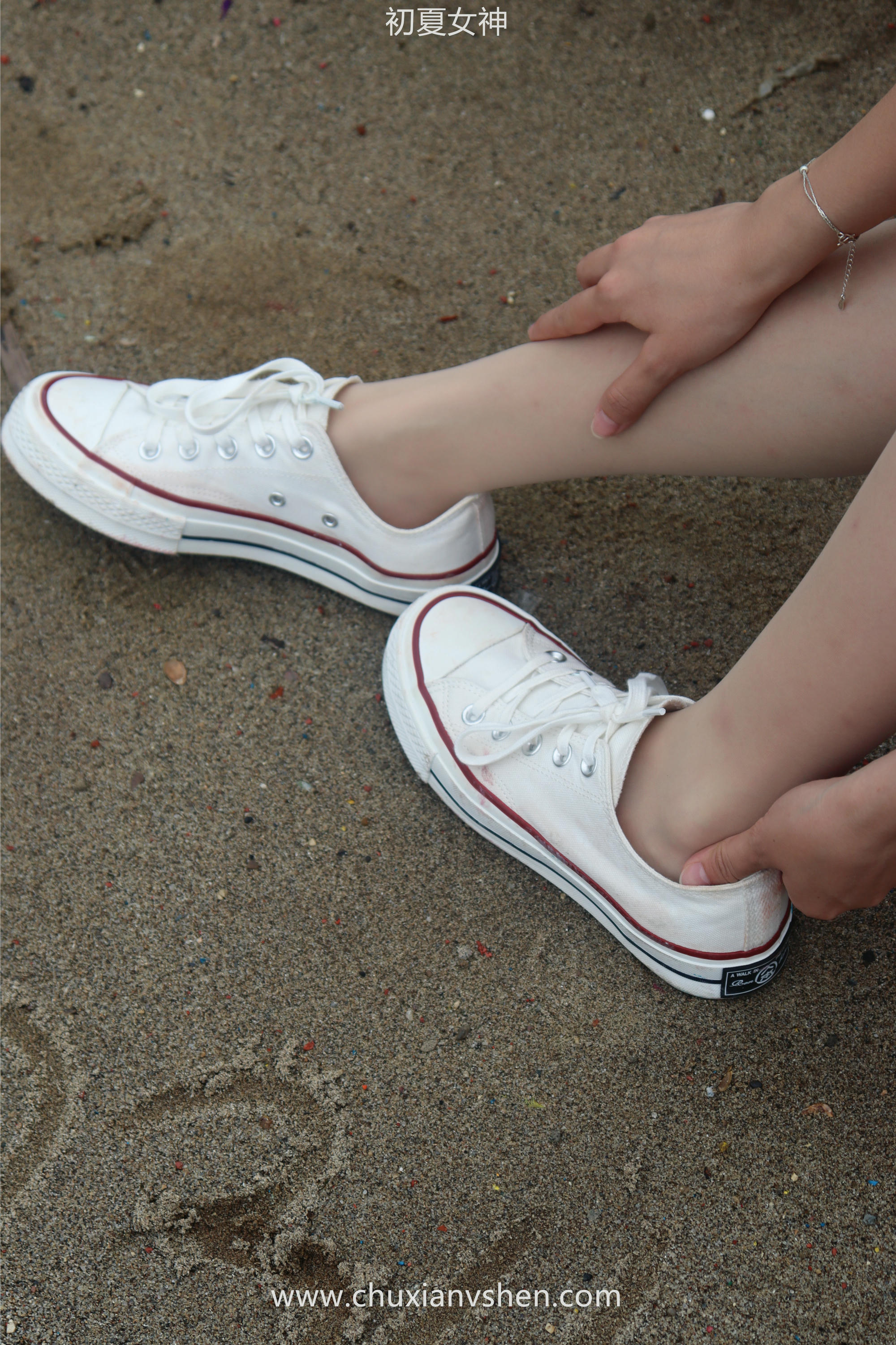 初夏女神 NO.050 双双 公园游玩[221P+1V／7.29GB]_第5集