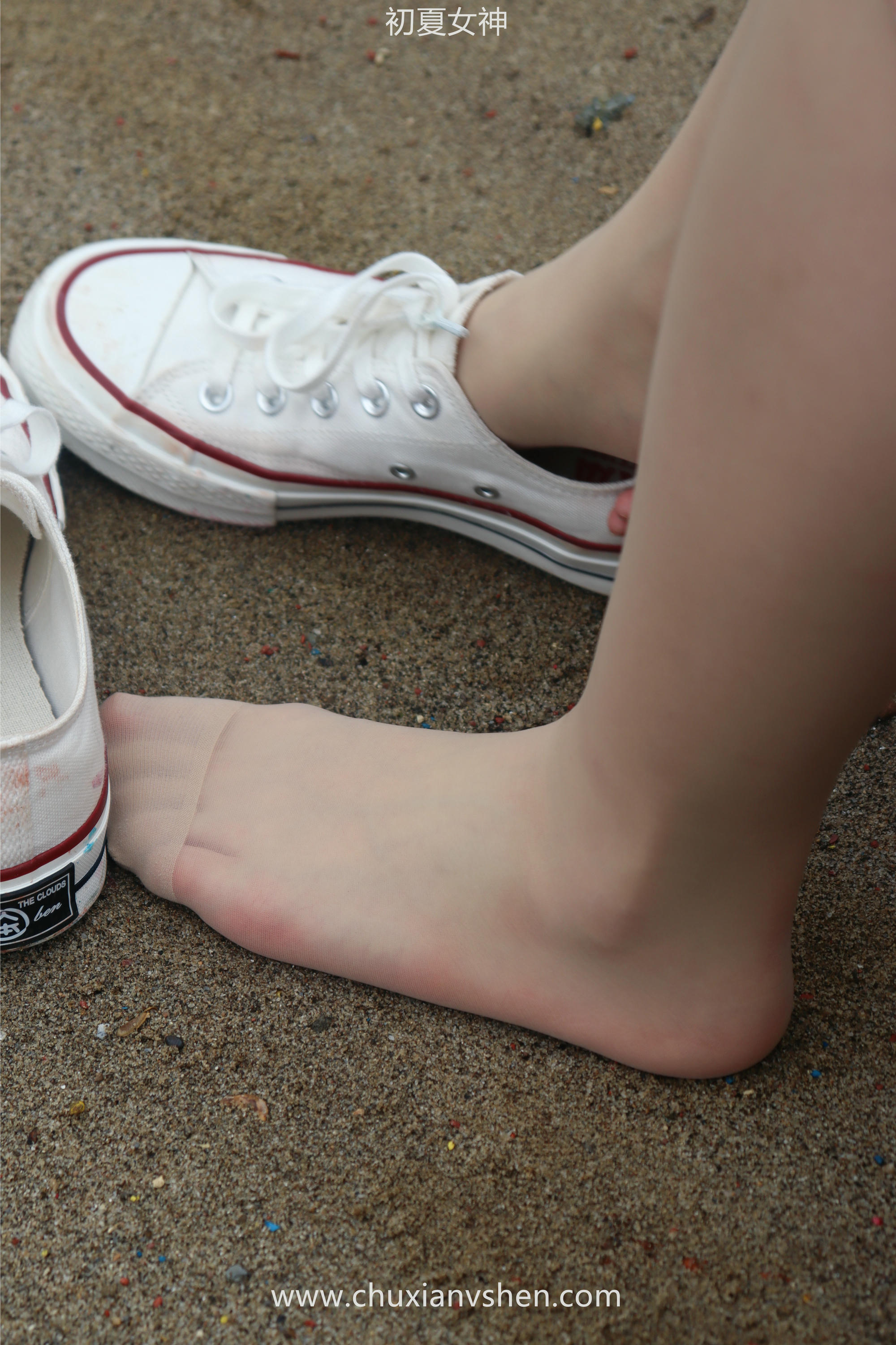 初夏女神 NO.050 双双 公园游玩[221P+1V／7.29GB]_第5集